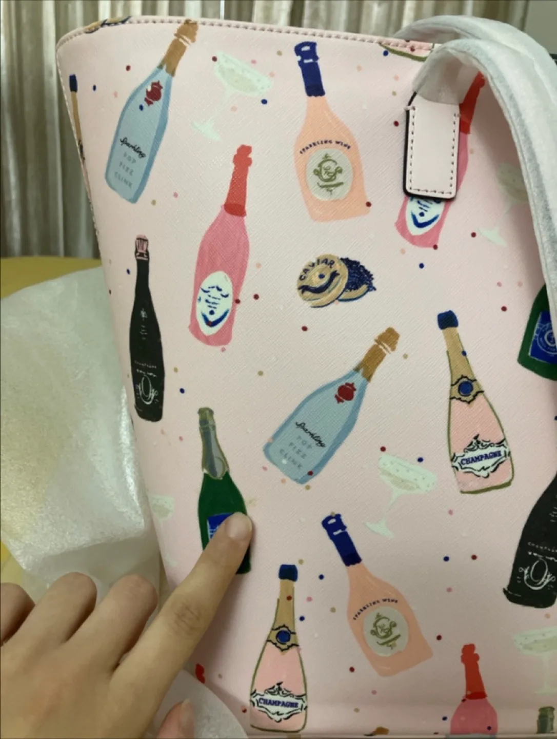 NWT - Kate Spade Margareta Vinyl Tote image indicator(6)