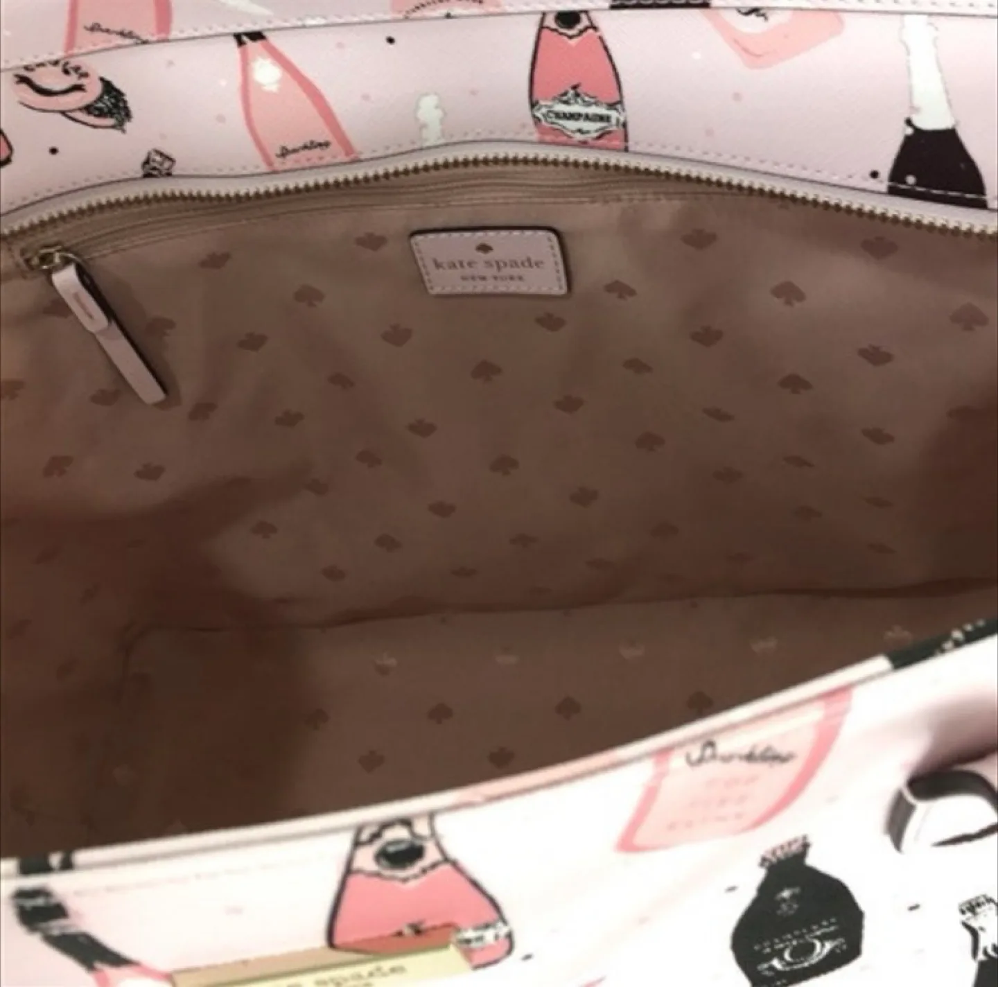 NWT - Kate Spade Margareta Vinyl Tote image indicator(5)
