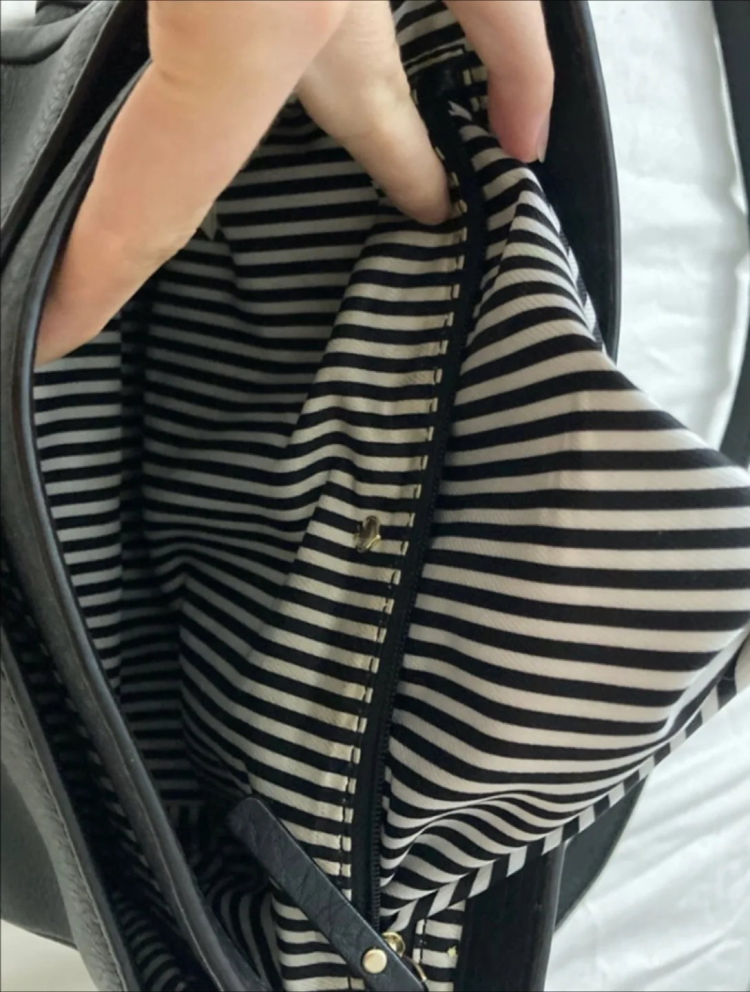 Kate Spade Lola Avenue Leather Crossbody Purse image indicator(10)