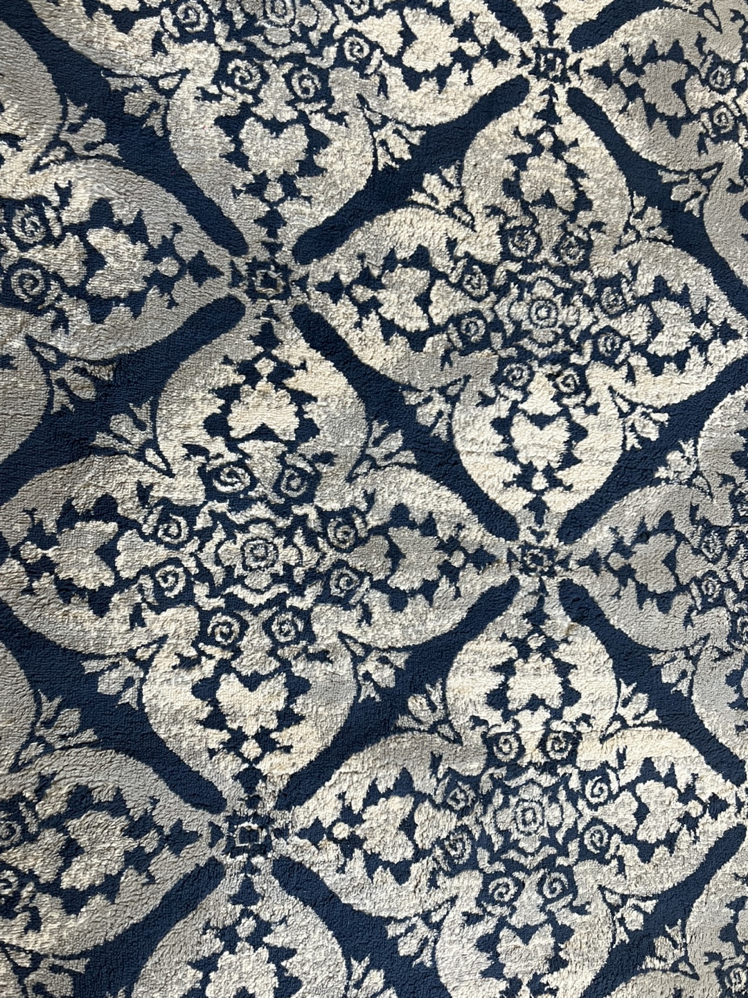 Elegant Blue and Silver Area Rug - photo 2