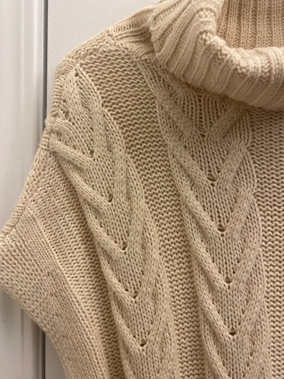 Cream Cable Knit Tunic Sweater image indicator(2)