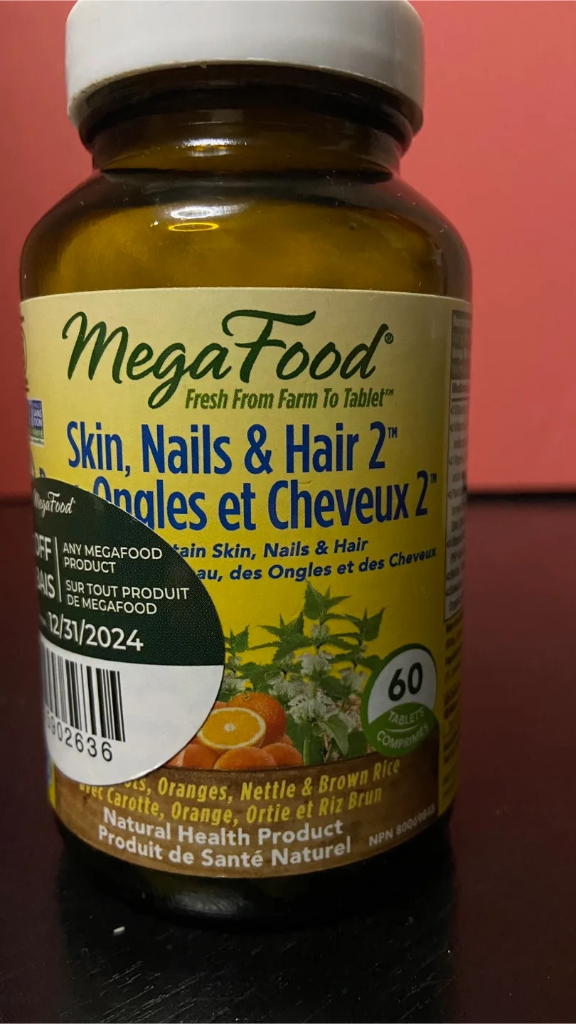 MegaFood Skin, Nails & Hair 2 Vitamins thumbnail