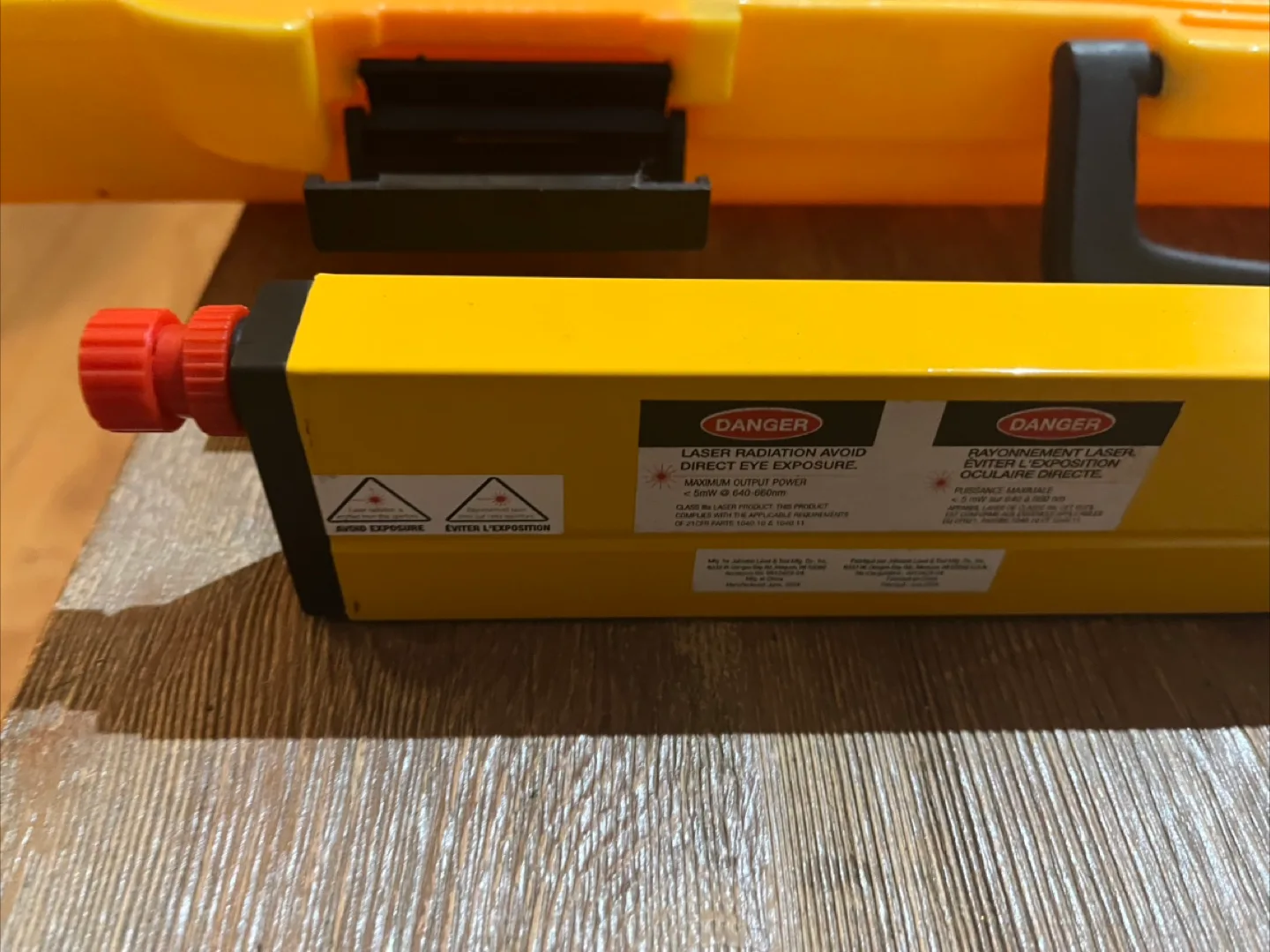 Johnson Level & Tool Hot Shot Laser Level Kit image indicator(5)