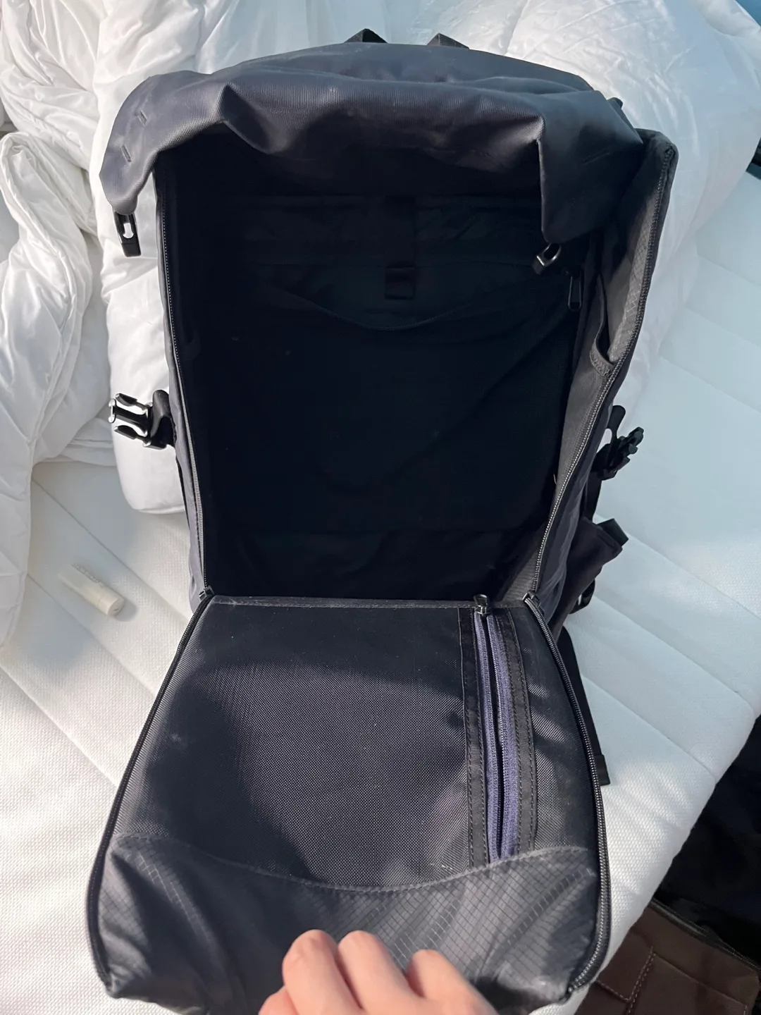 RYU locker backpack image indicator(2)