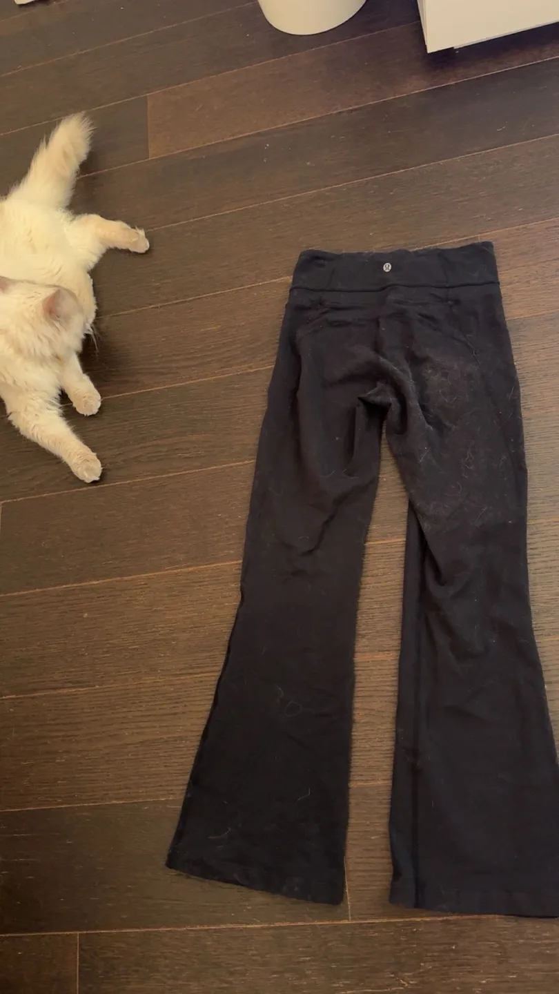 Lululemon Black Bootcut Yoga Pants image indicator(2)