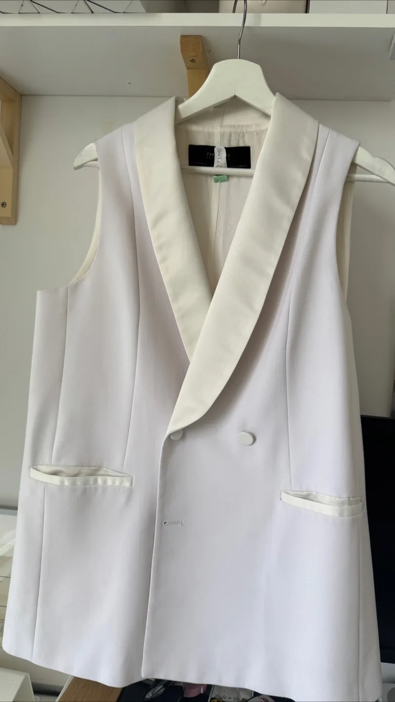 White Zara Sleeveless Blazer Vest thumbnail