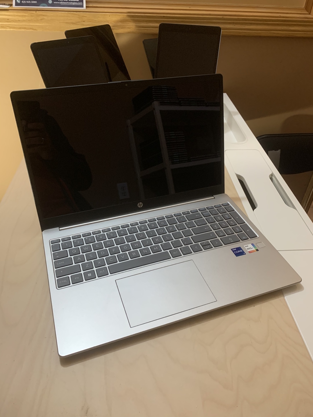 Laptop HP 15- Touch Screen  Intel Core i7 full keyboard - photo 3