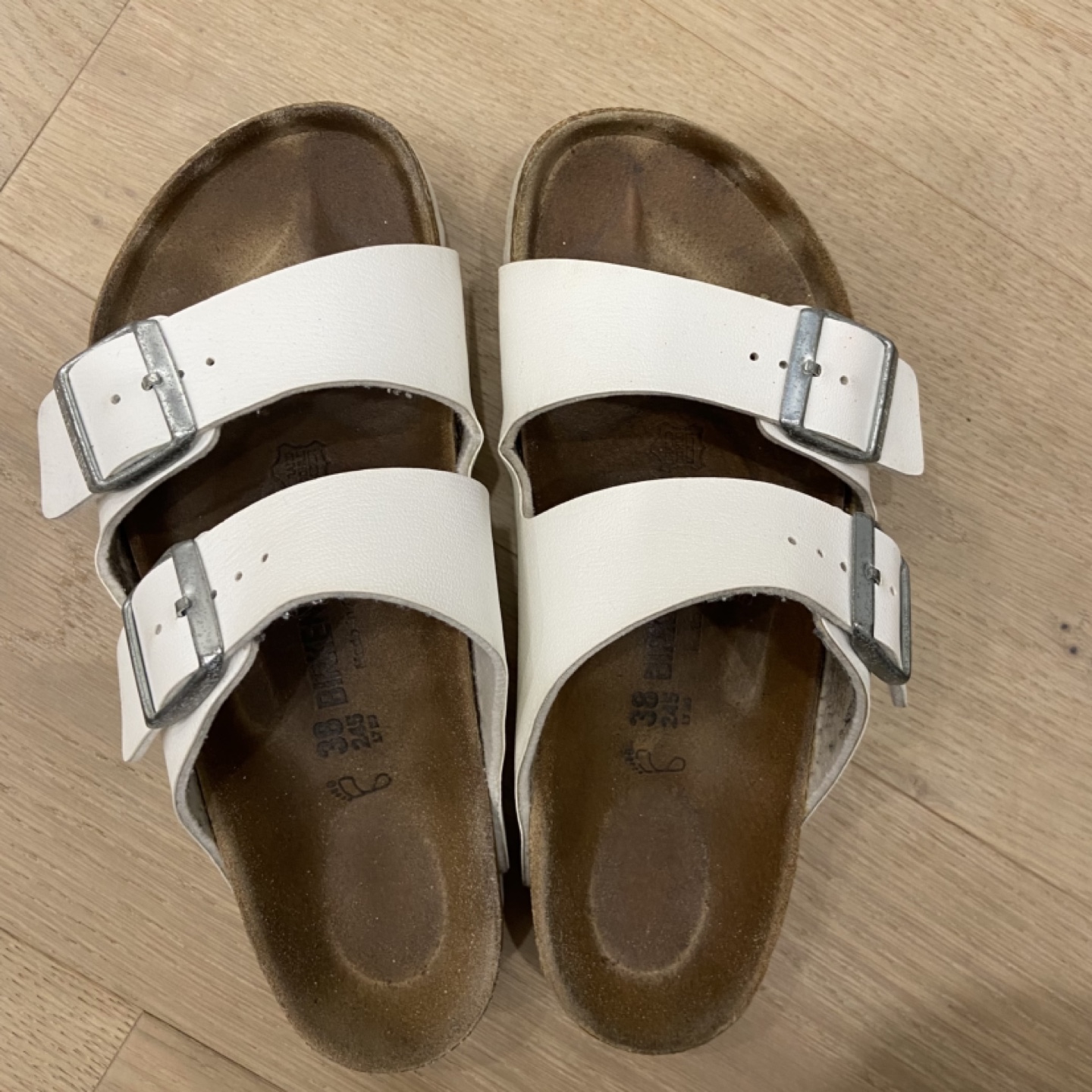 Size 38 white womens Birkenstocks - photo 2