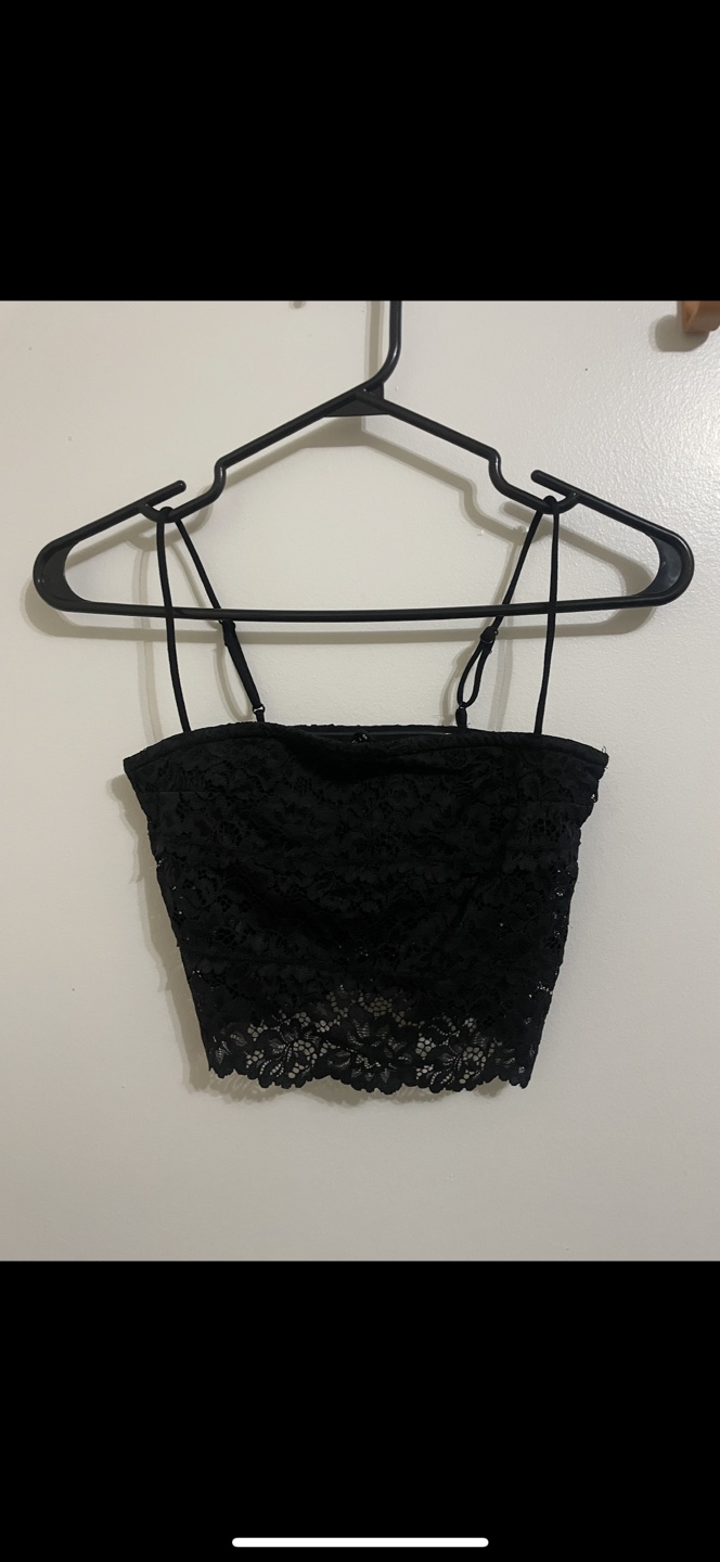 Bundle of Crop Tops - Various Styles & Colours - photo 2