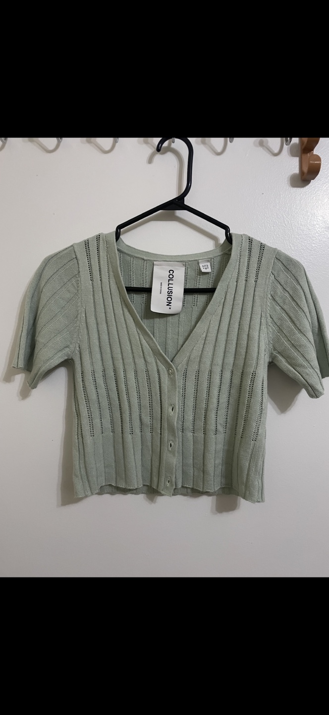 Bundle of Crop Tops - Various Styles & Colours - photo 5