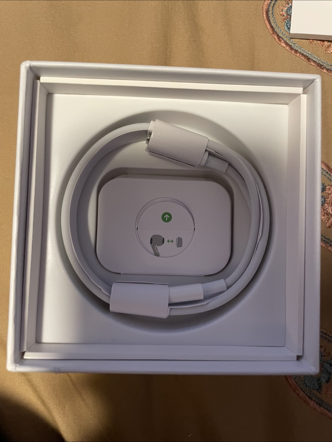AirPods 2nd gen - photo 4