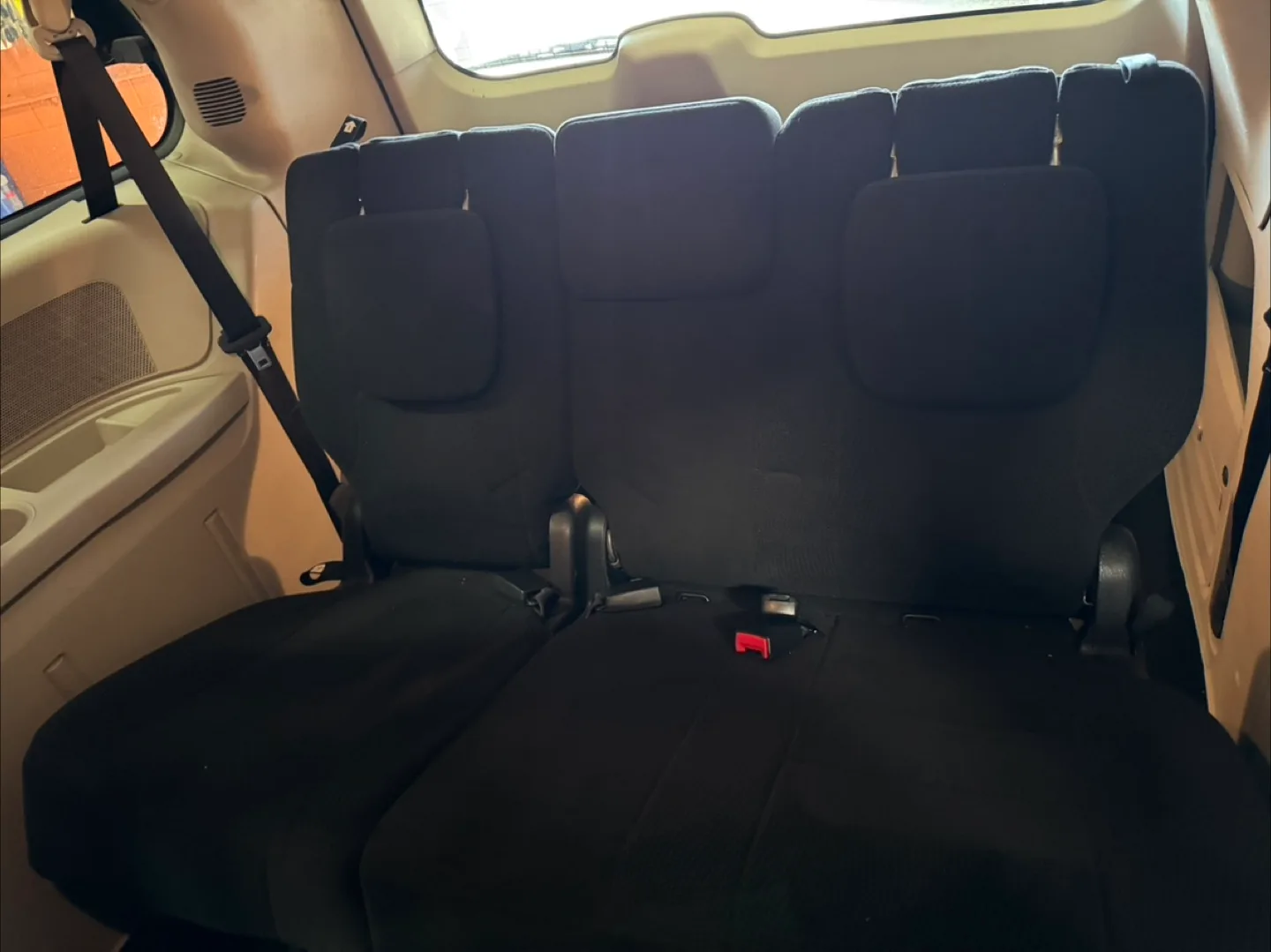 2013 Dodge Grand Caravan · Crew Minivan 4D image indicator(7)