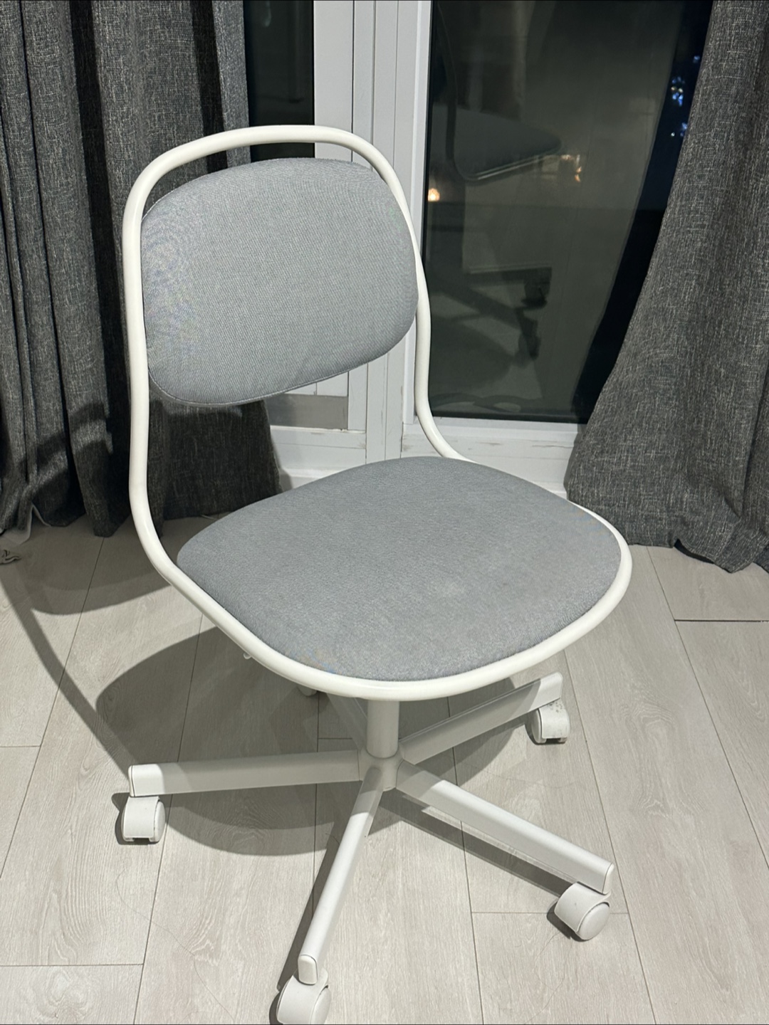 IKEA ÖRFJÄLL Swivel Chair - White/Light Grey - photo 2