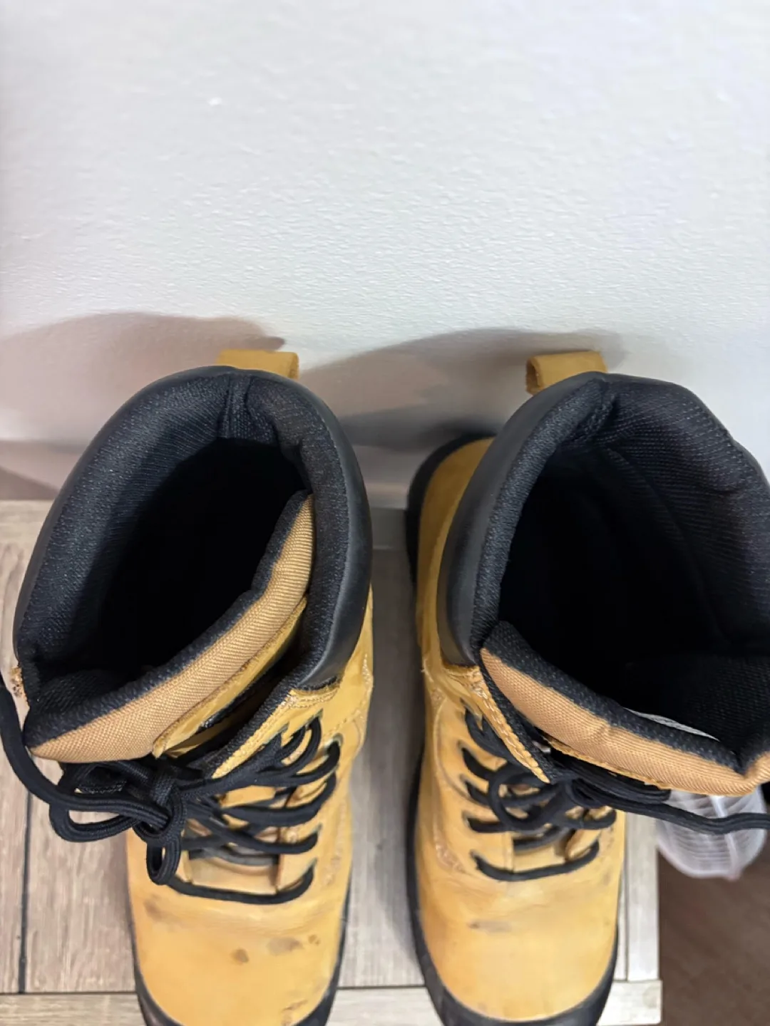 Aggressor Men's Tan Work Boots - CSA certified image indicator(3)