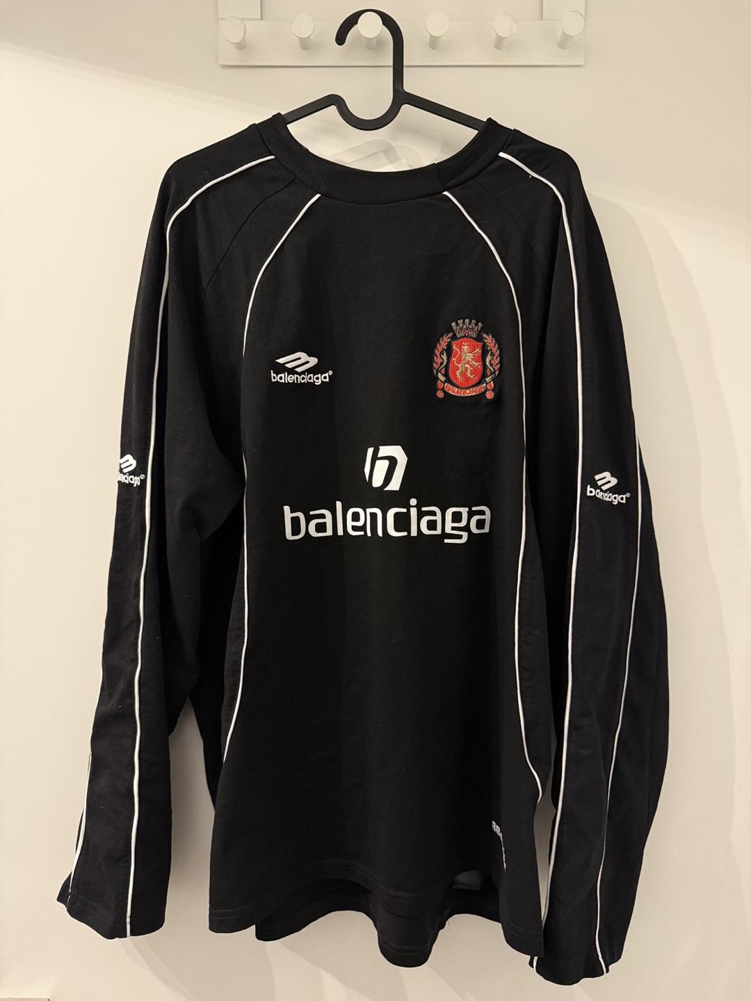 Balenciaga long sleeve sweater
