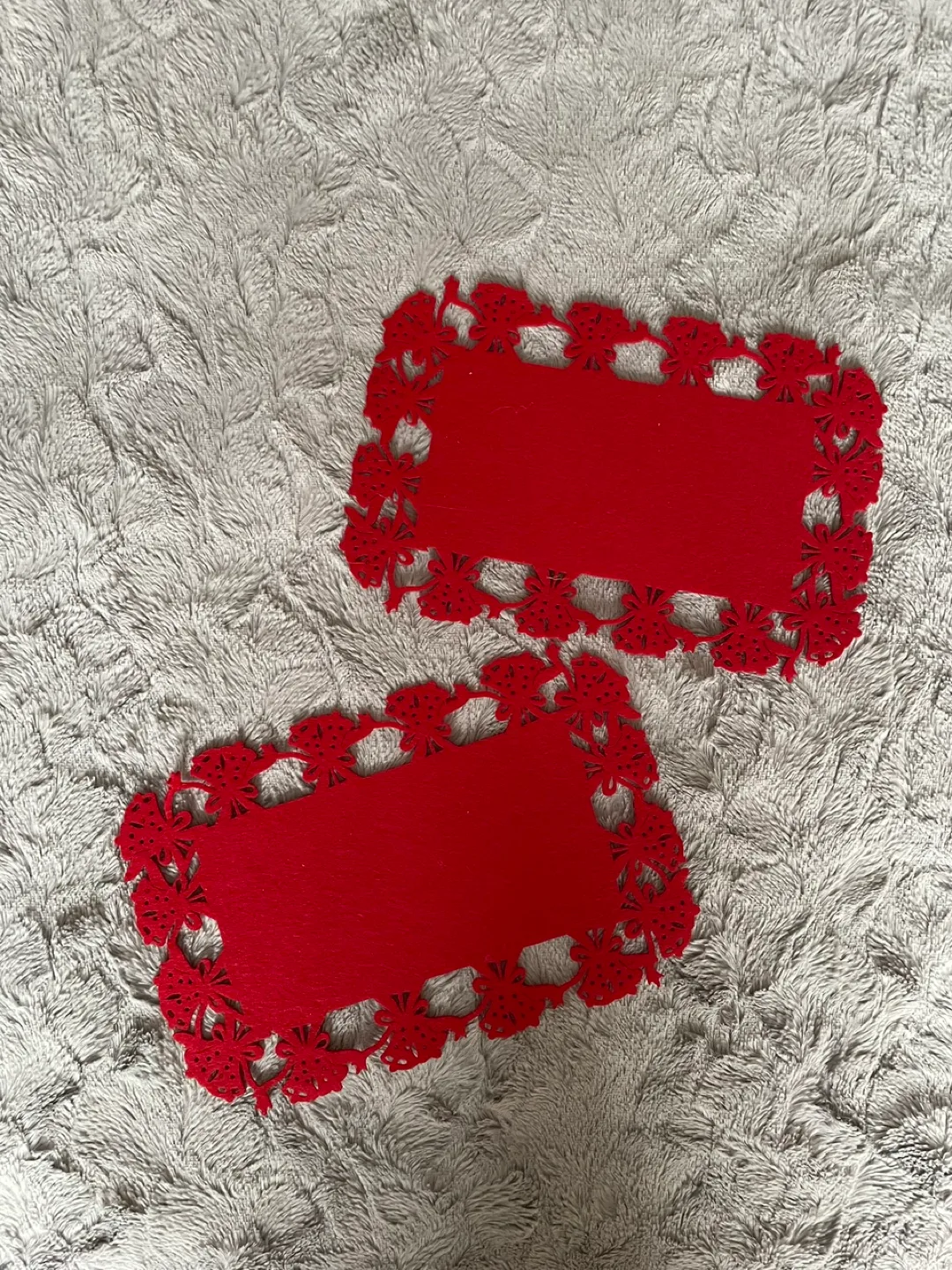 Small Red Felt Placemats 🧡 thumbnail