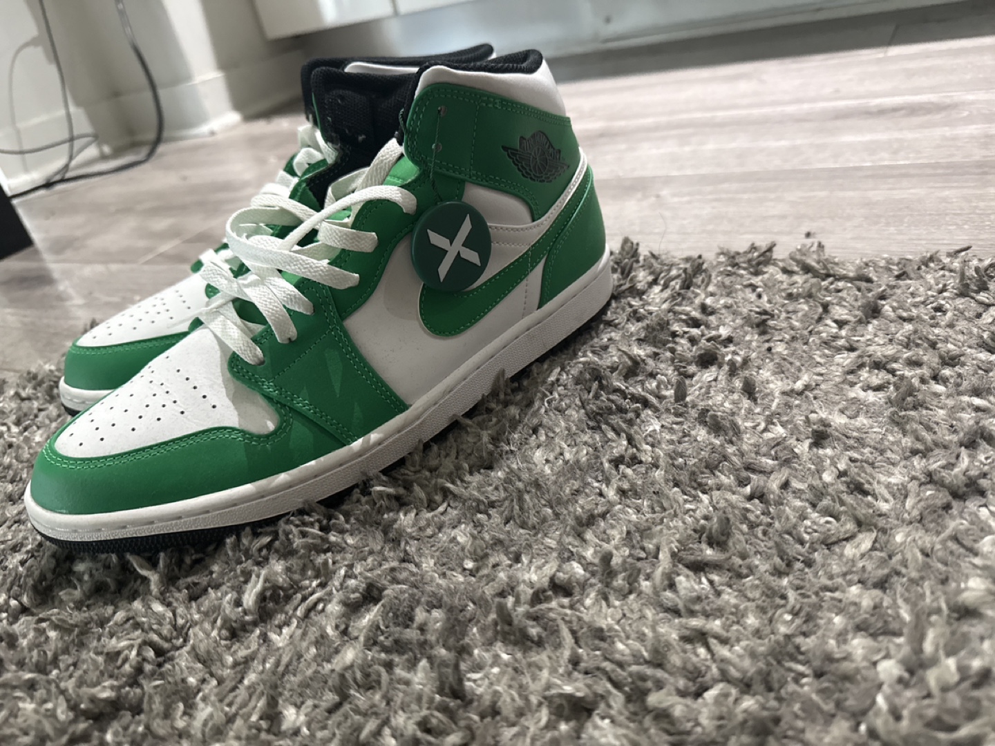 Nike Air Jordan 1 Mid Lucky Green