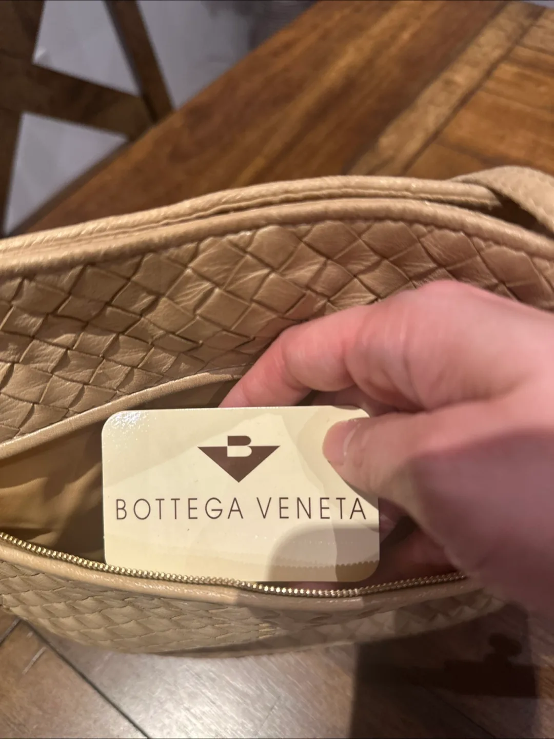 Authentic Preloved Bottega Veneta Woven Leather Shoulder Bag image indicator(3)