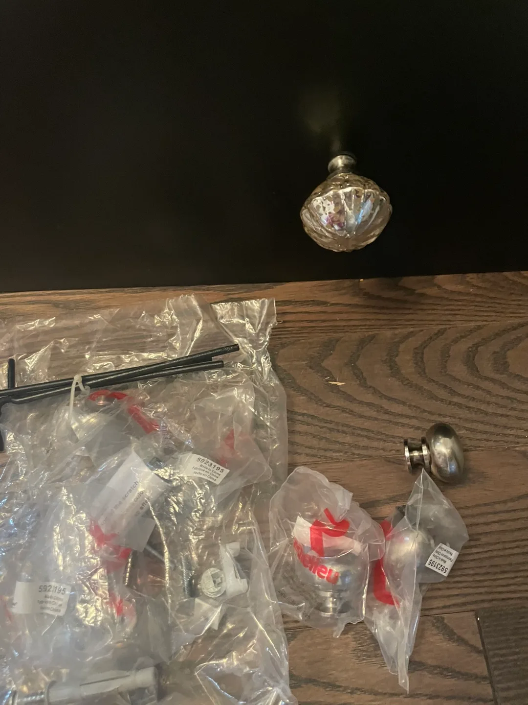 Black 6-Drawer Dresser - Free image indicator(5)