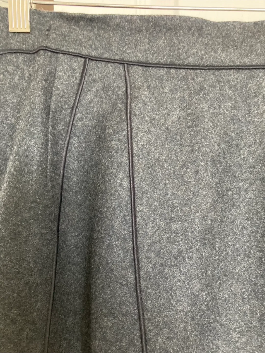 Summer sale! Wool Women's classy  Suit Skirt Set Size 12 image indicator(5)