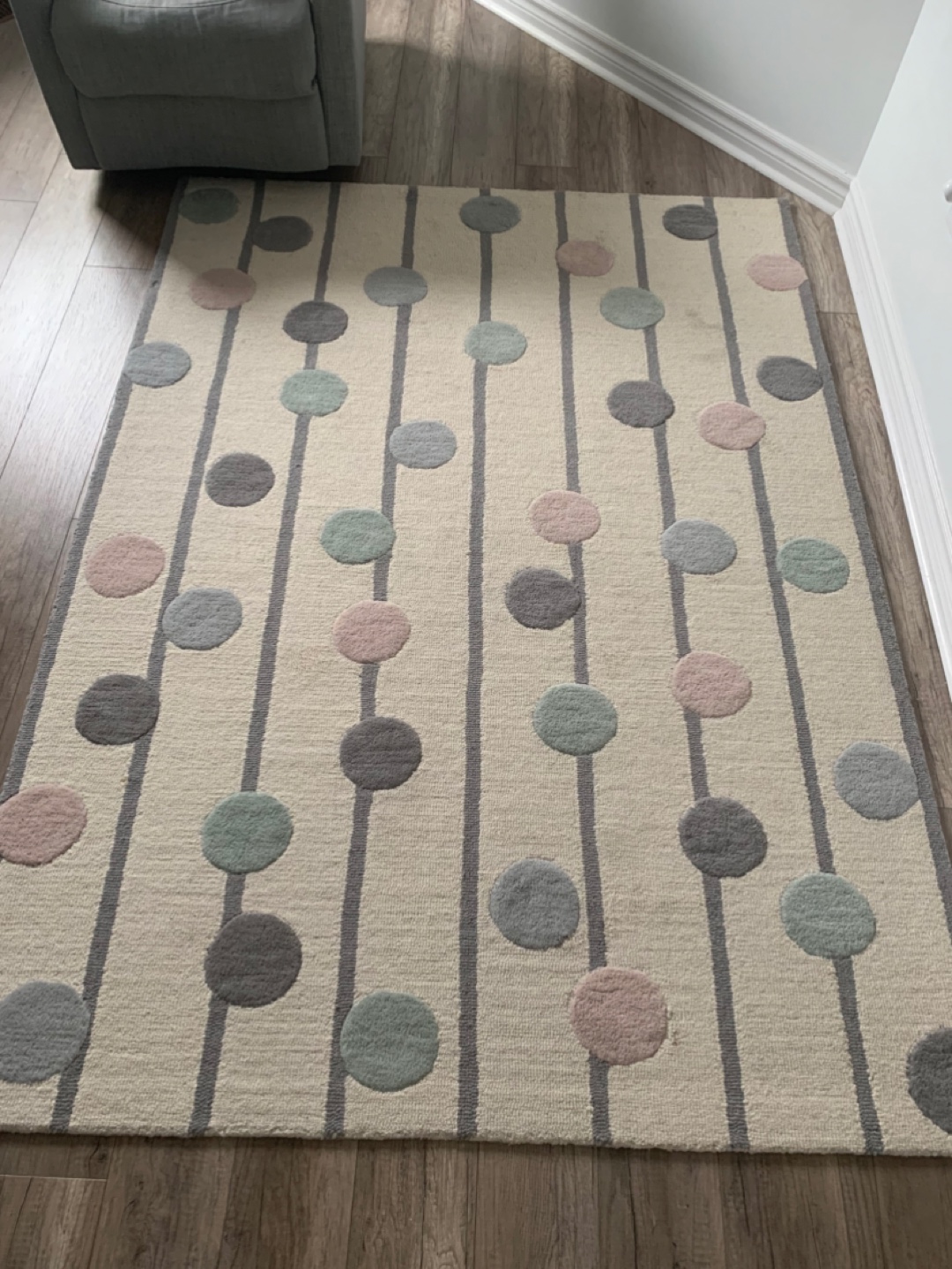 Kids carpet - 5' x 7'