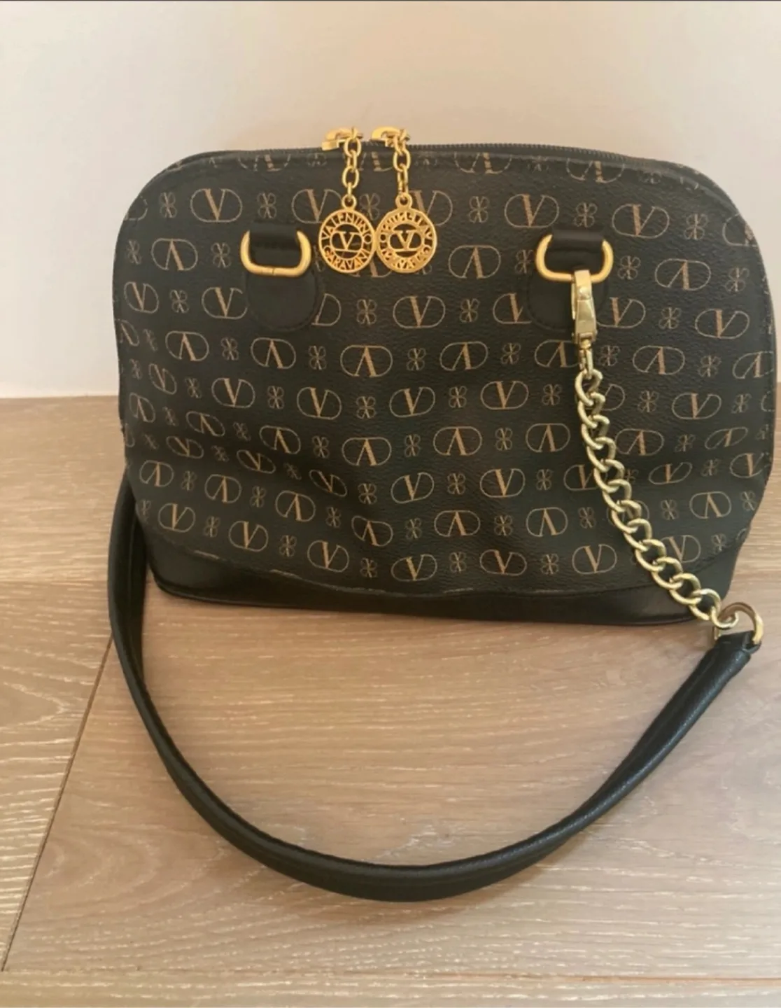 Authentic Valentino Garavani Black and Gold Handbag image indicator(5)