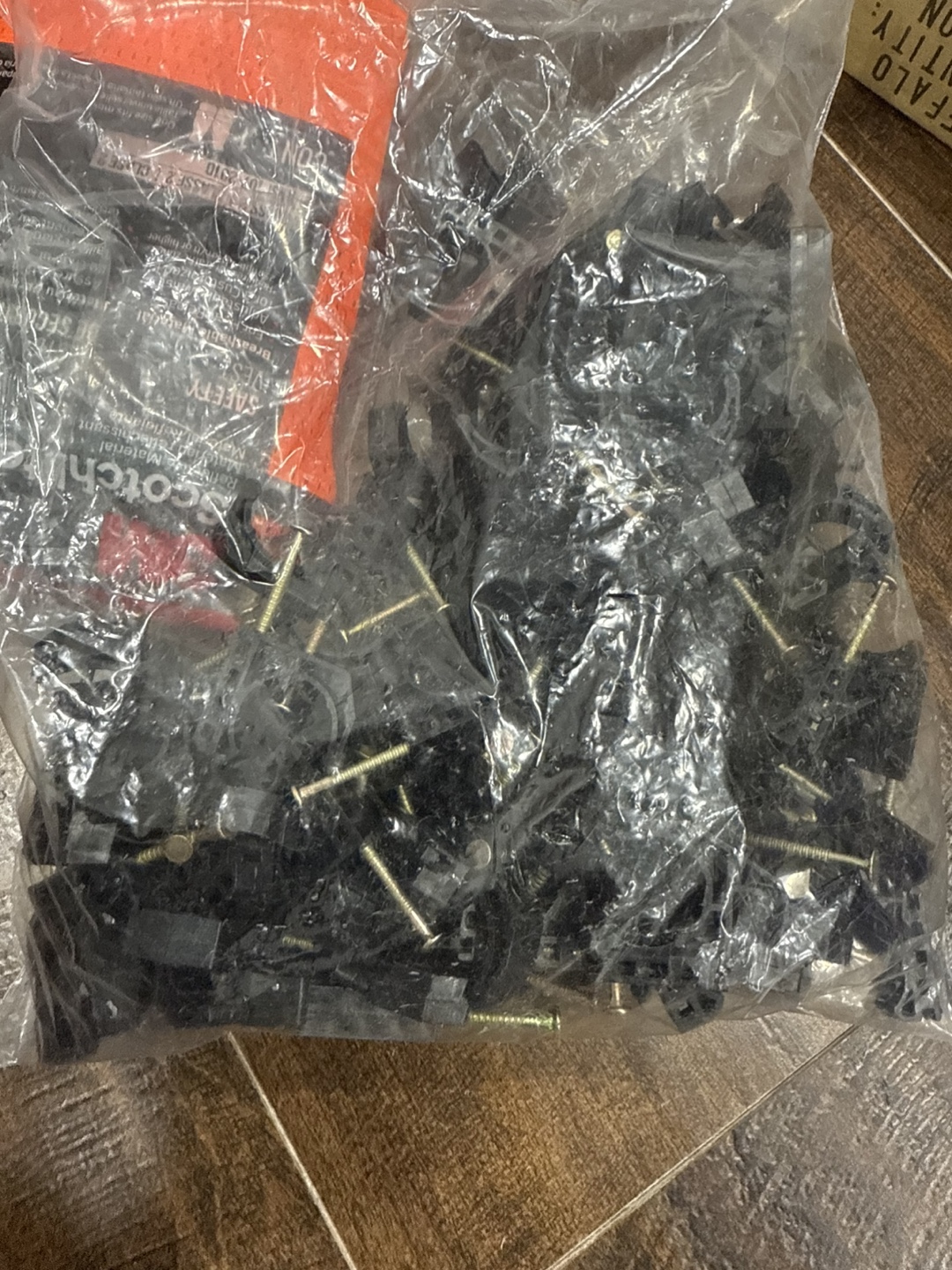 Two New Scotchlite Safety Vests and Cable Clamps - photo 2