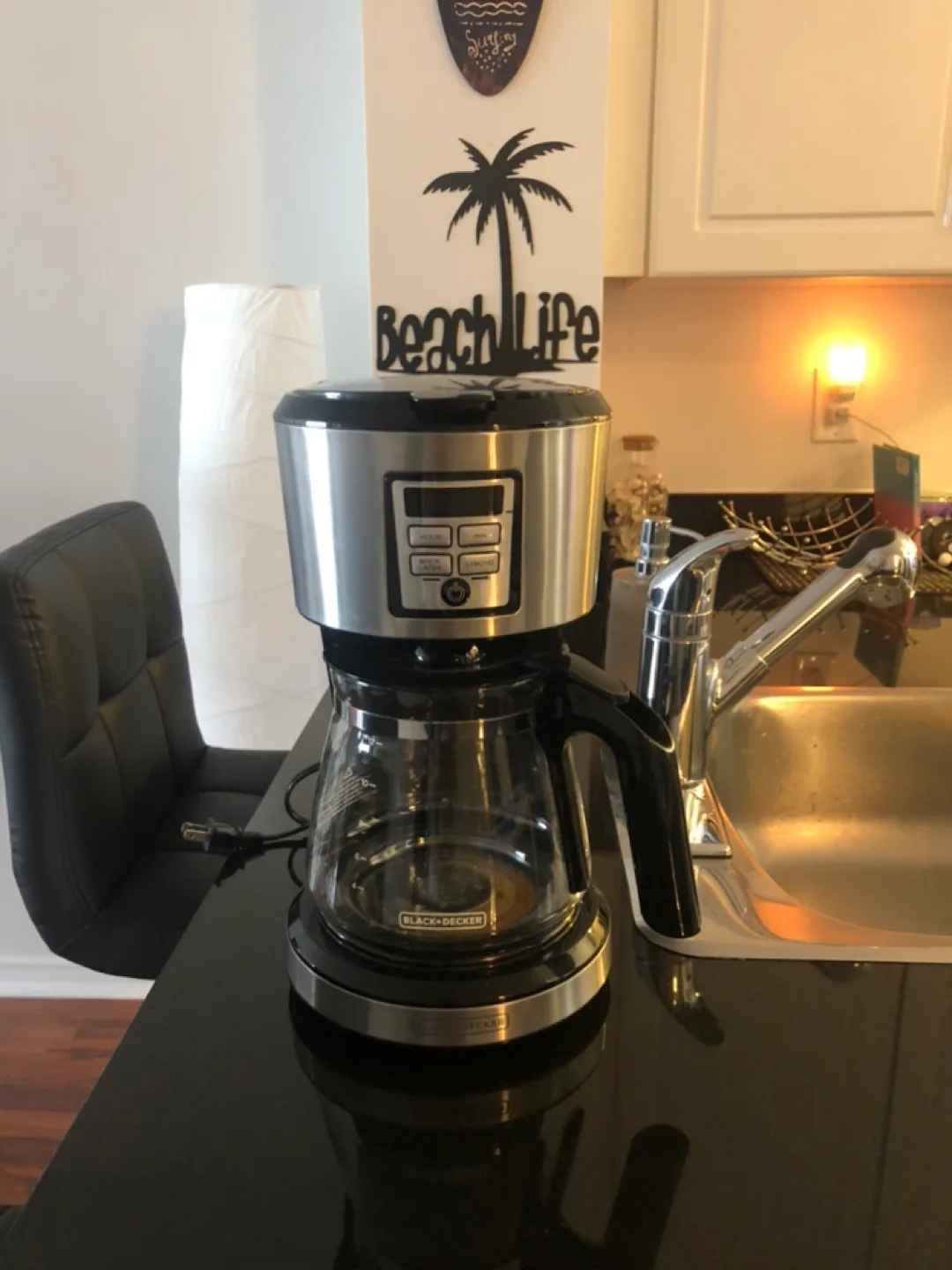 Black+Decker Programmable Coffee Maker thumbnail
