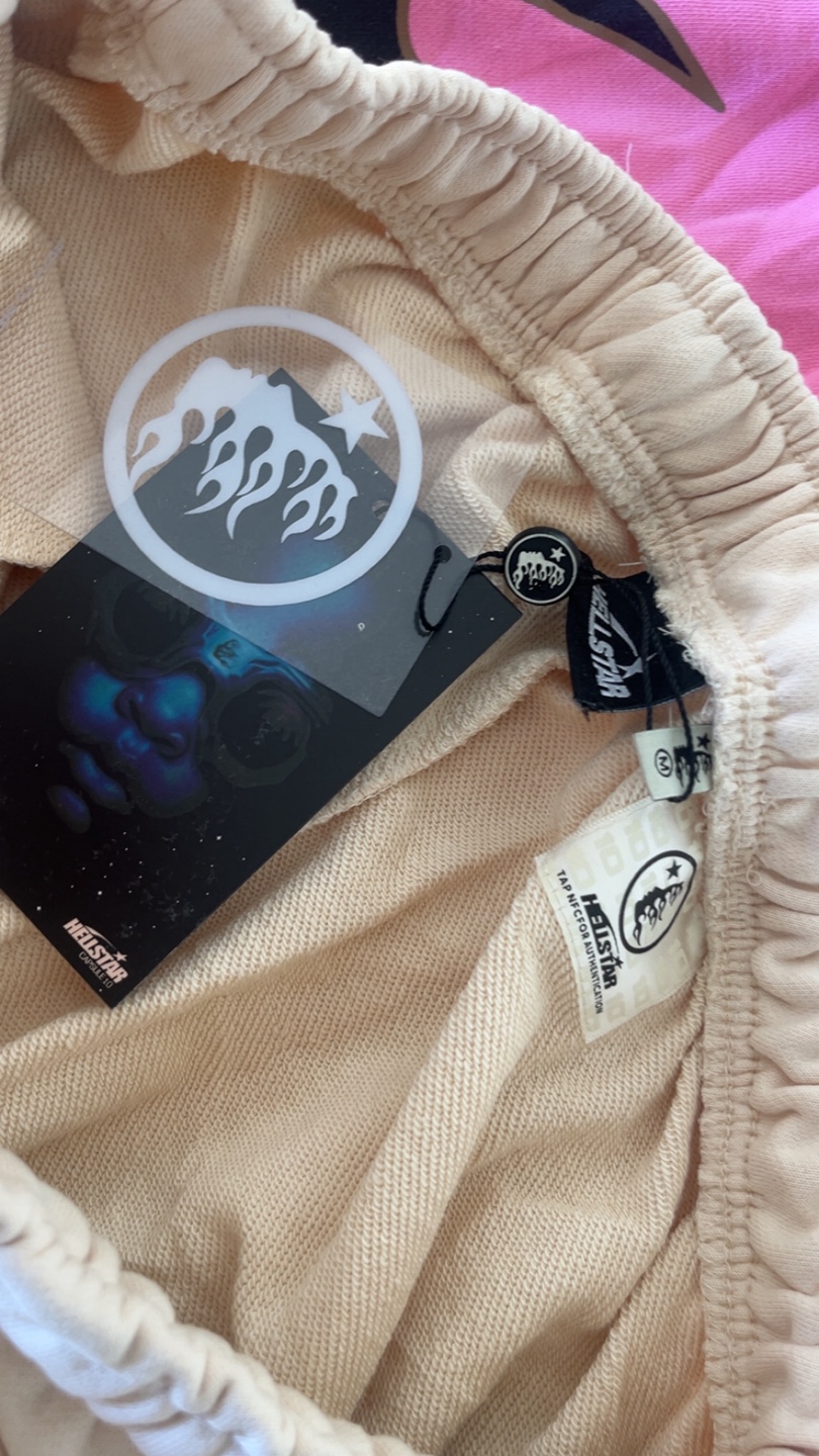 Hellstar White Shorts - photo 2