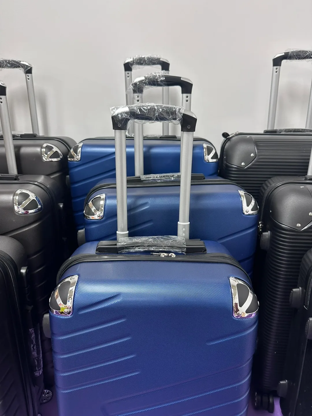 Set of Rolling Suitcases - Various Colors image indicator(2)