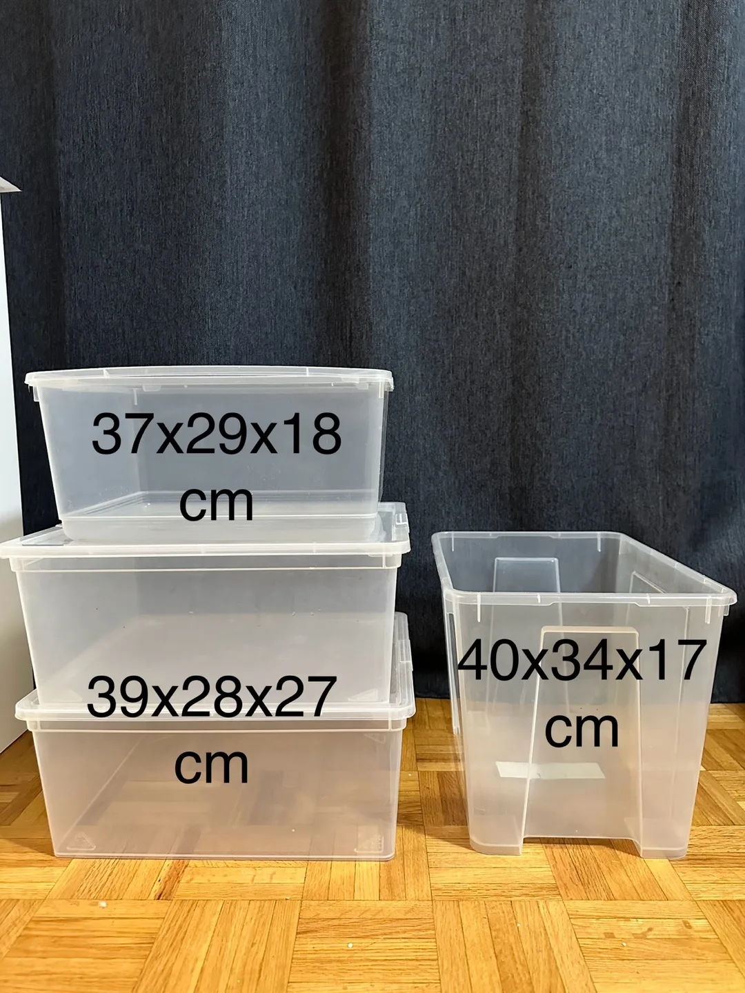 Set of 4 Clear Plastic Storage Bins/Organizers thumbnail