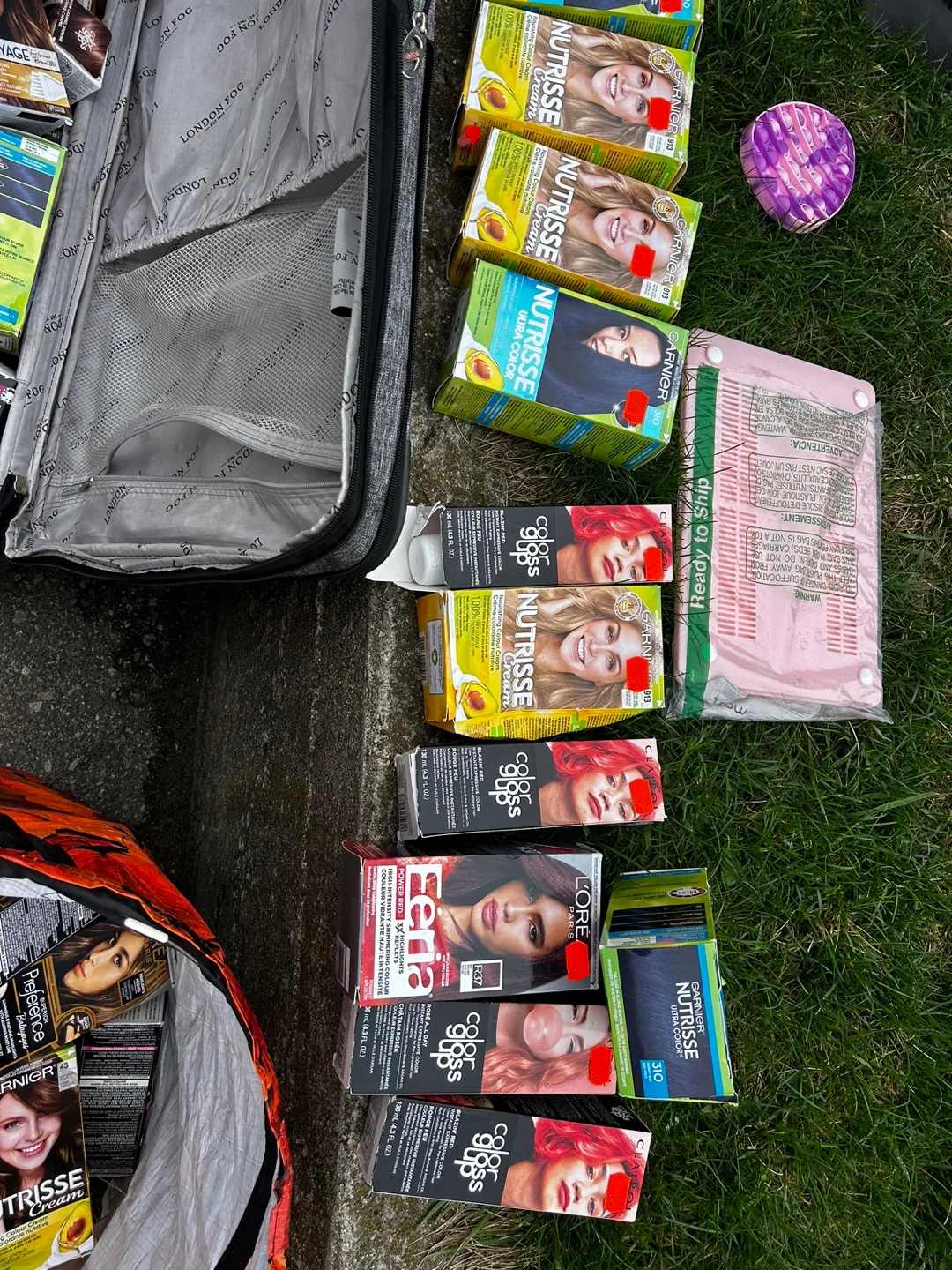 Bulk Lot of Assorted Hair Dye Boxes image indicator(3)