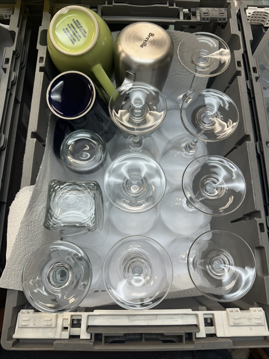 FREE Lot of glassware and dishes - photo 2