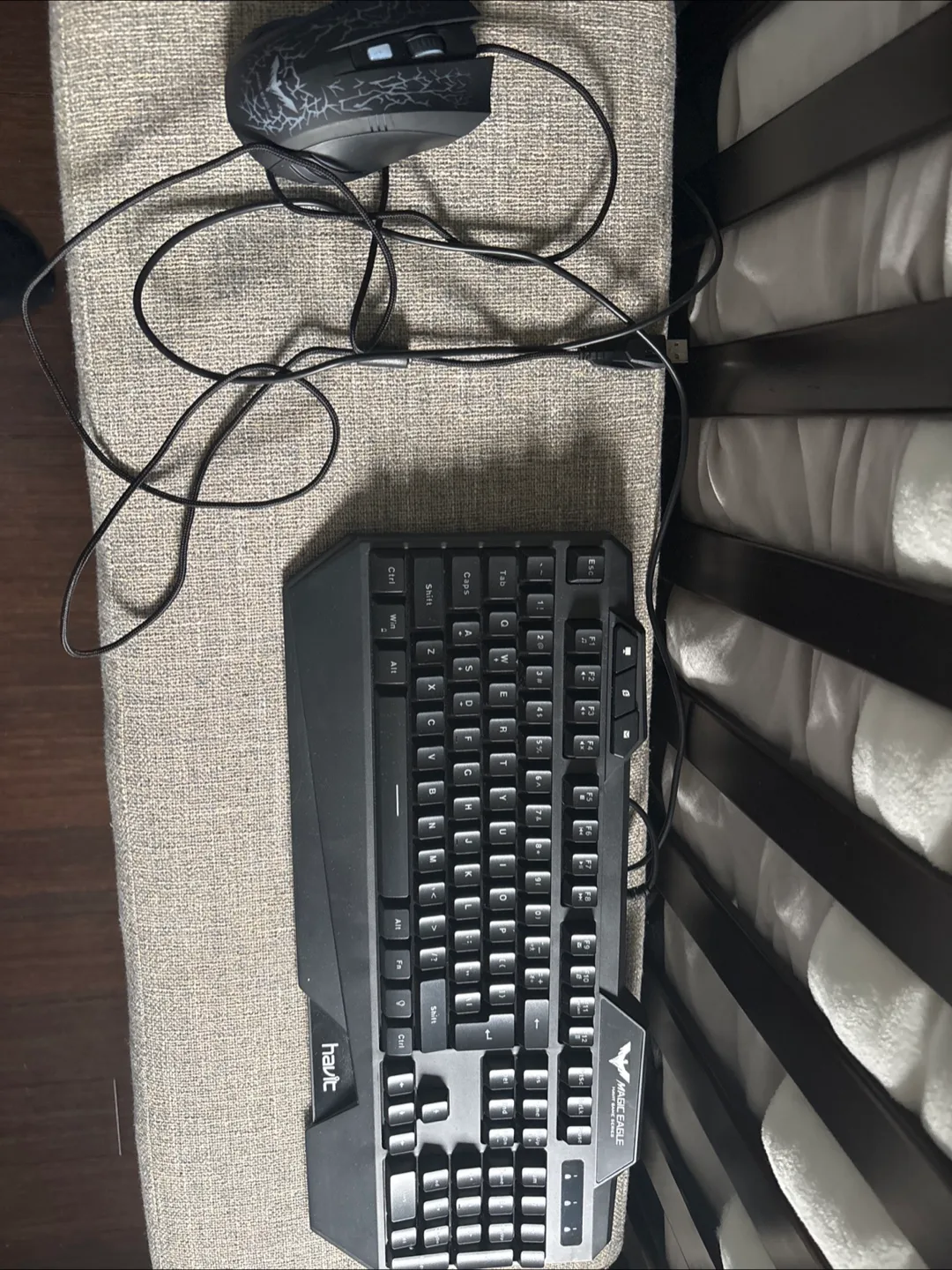 Havic Wired Keyboard and Mouse Combo image indicator(3)