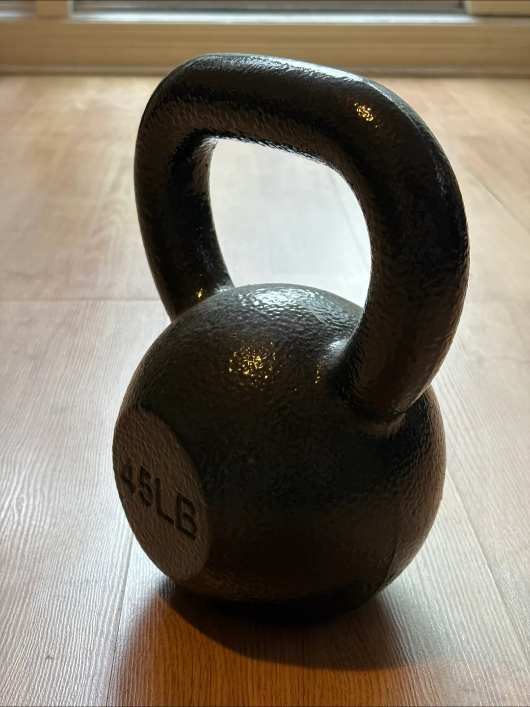 Amazon Basics 45lb Kettlebell – Solid and Reliable thumbnail