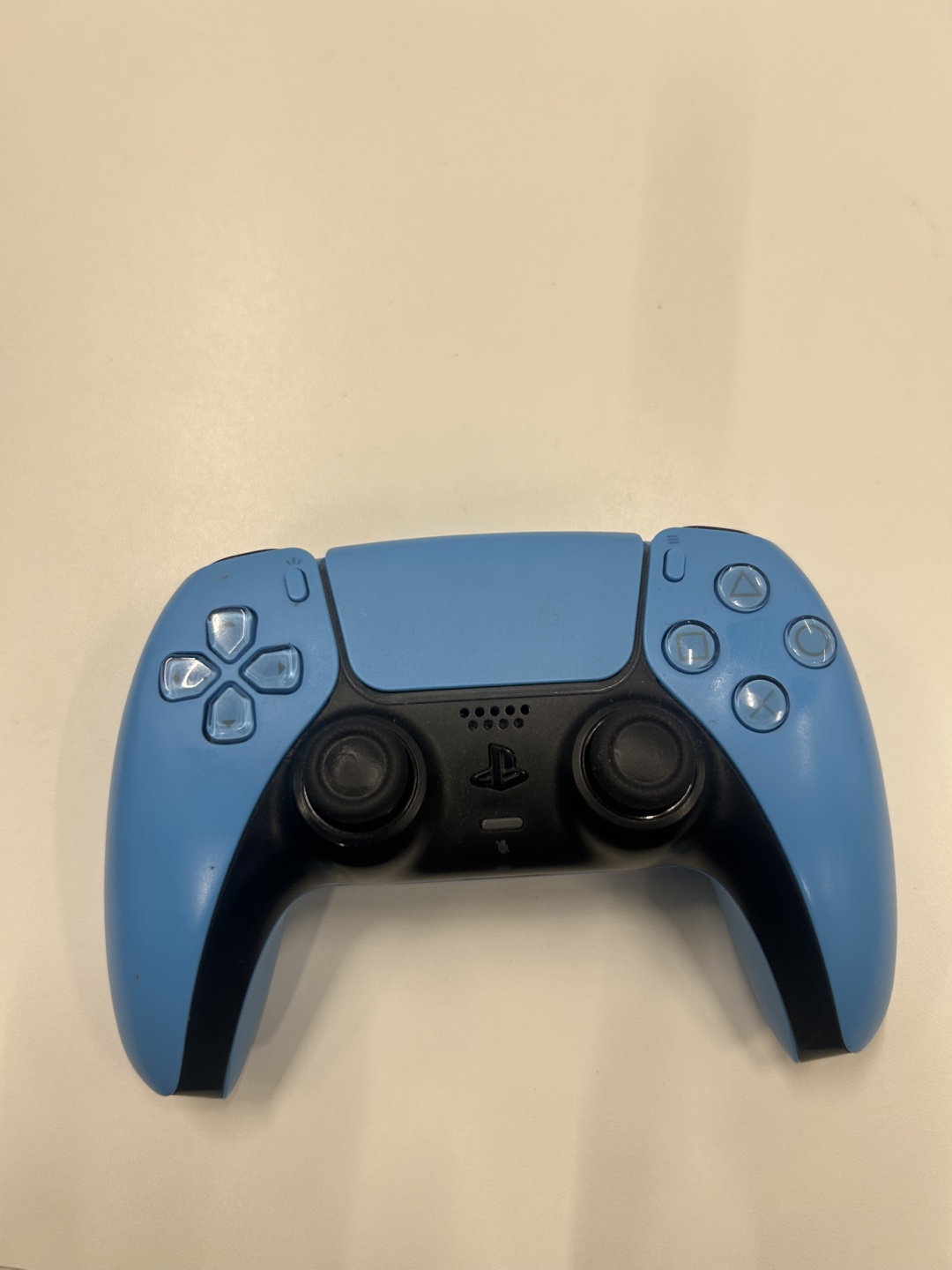 Ps5 controller (NEED GONE ASAP SEND BEST OFFER)