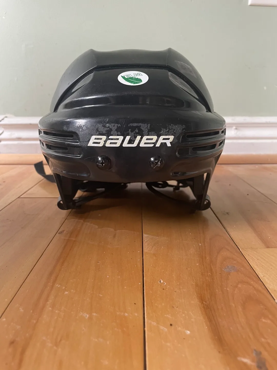 Bauer BH2100M Hockey Helmet image indicator(2)