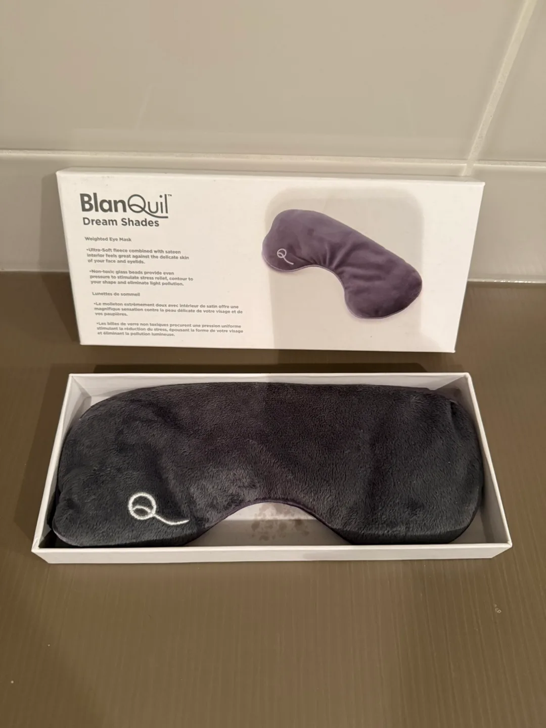 NEW - BlanQuil Dream Shades Weighted Sleep Mask (Navy) thumbnail