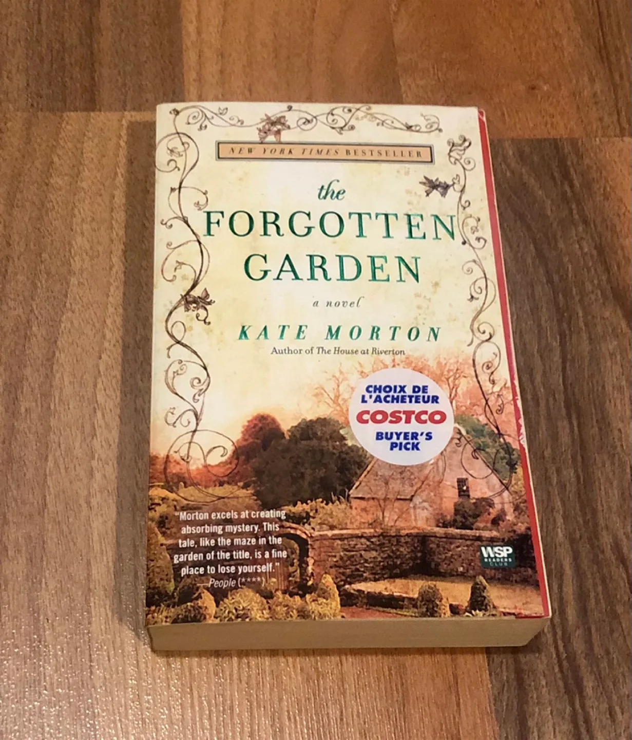 The Forgotten Garden by Kate Morton - Paperback Novel thumbnail