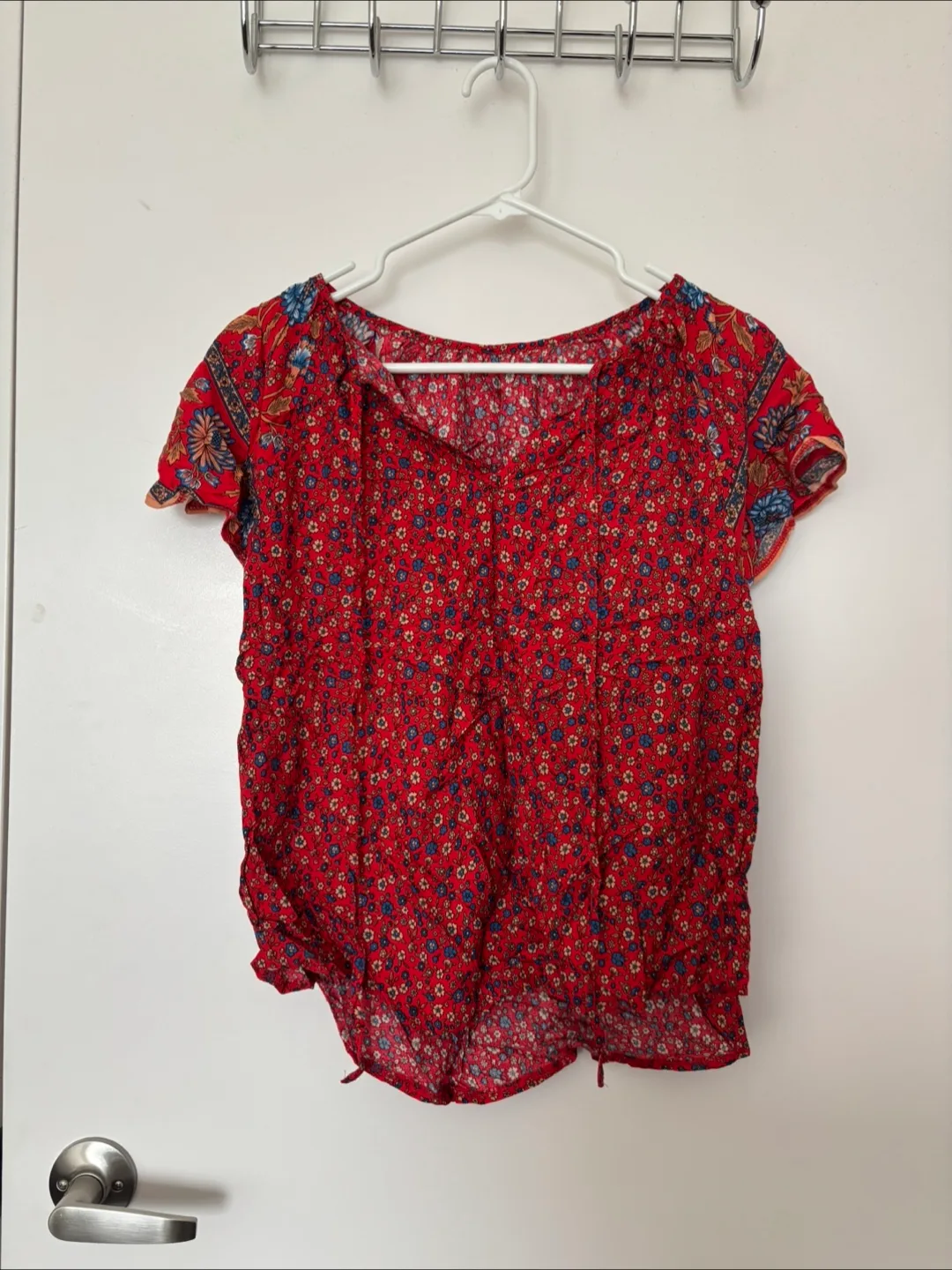 SHEIN Red Floral Top thumbnail