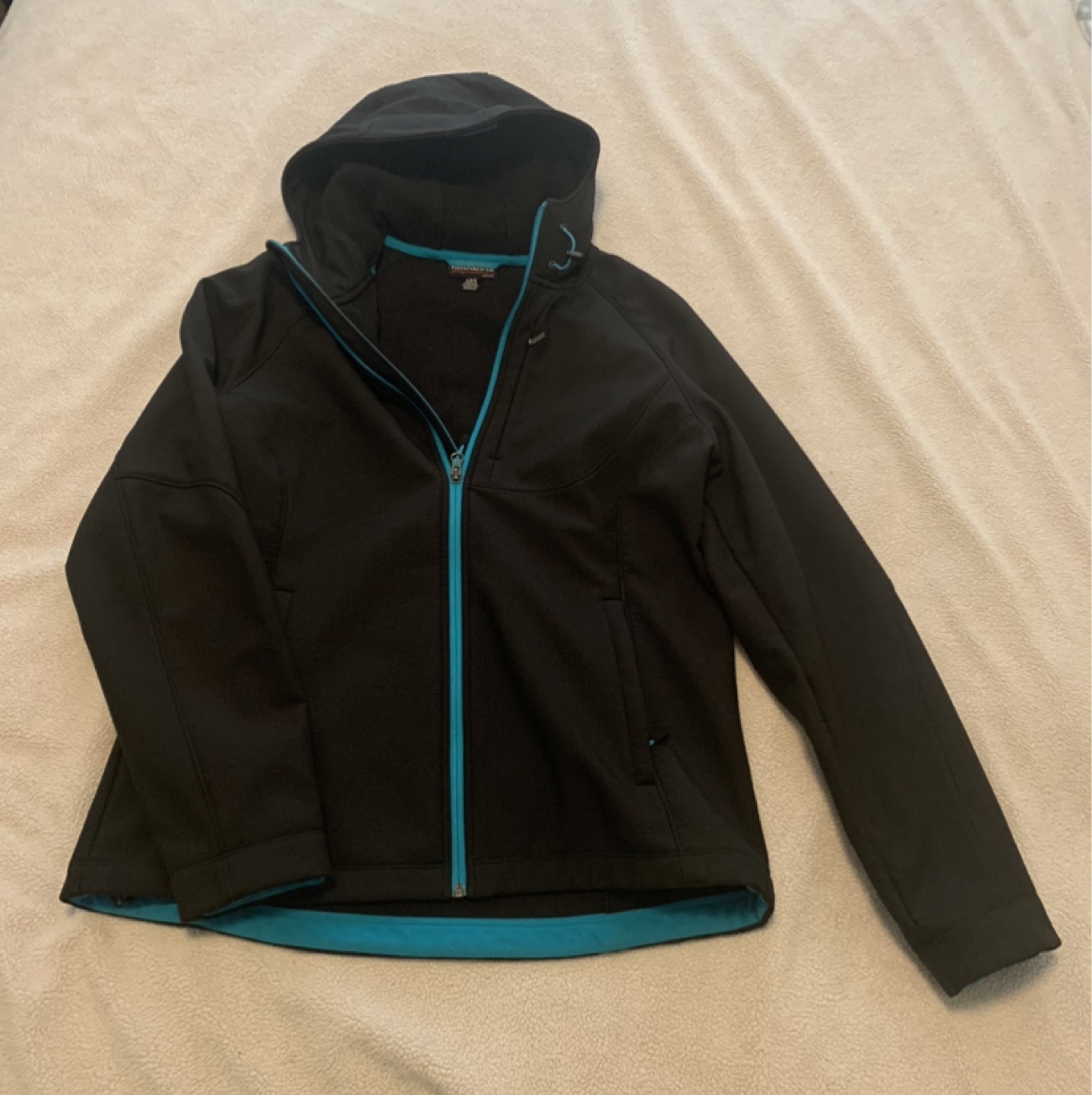 Waterproof Women's Black Softshell Jacket Size L/G