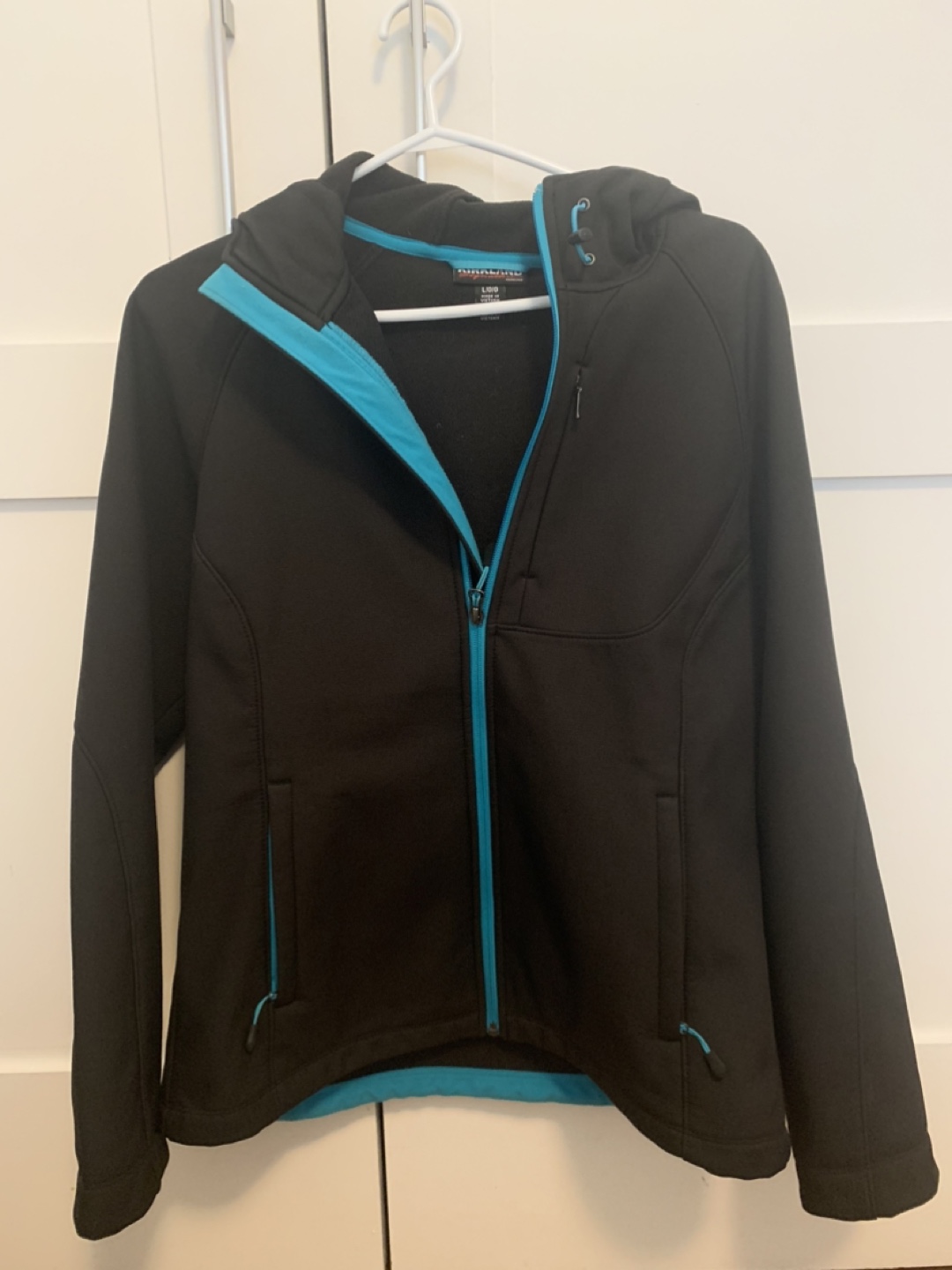 Waterproof Women's Black Softshell Jacket Size L/G - photo 3