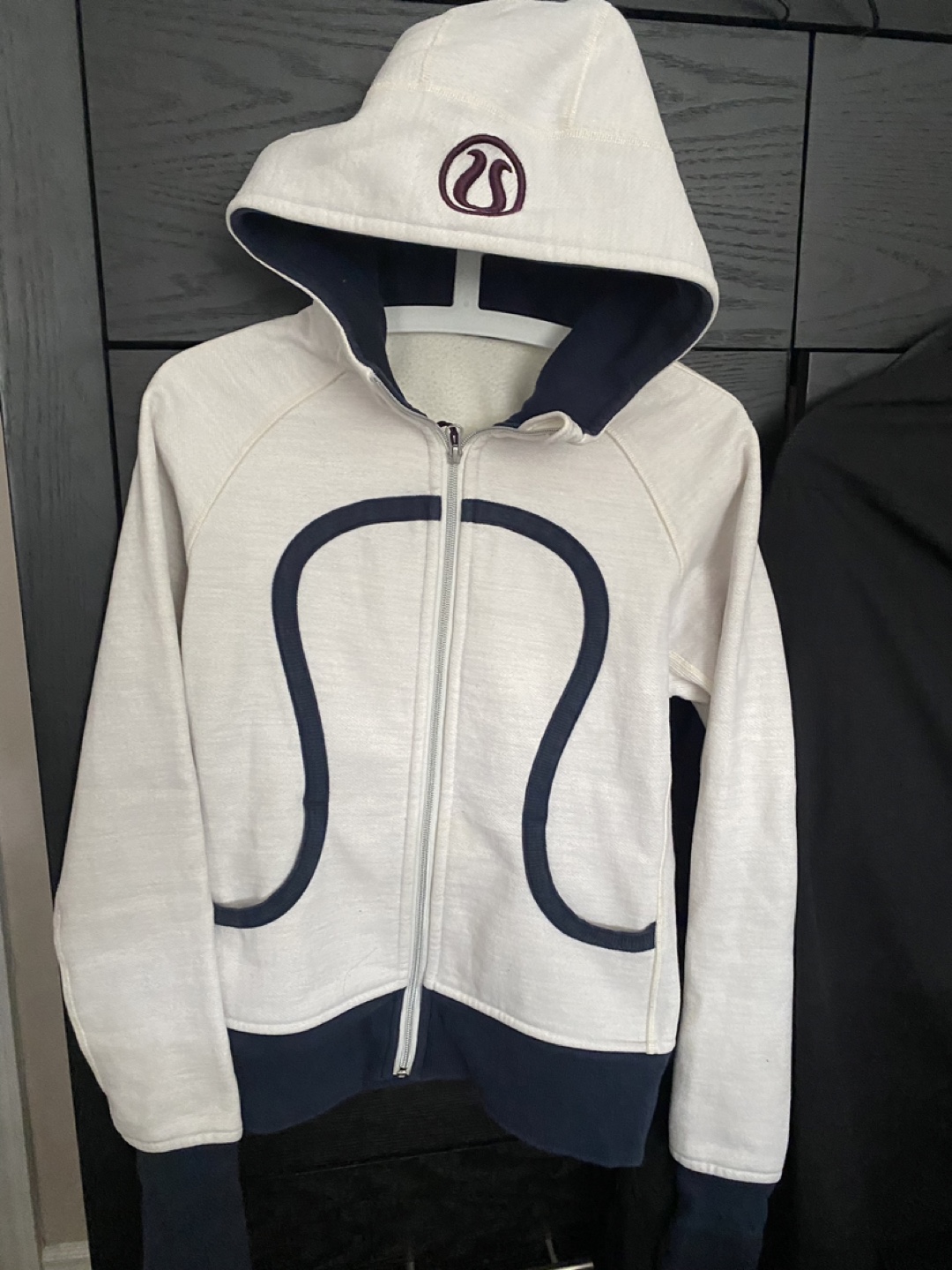 Lululemon Hoodie Zip-Up - photo 4