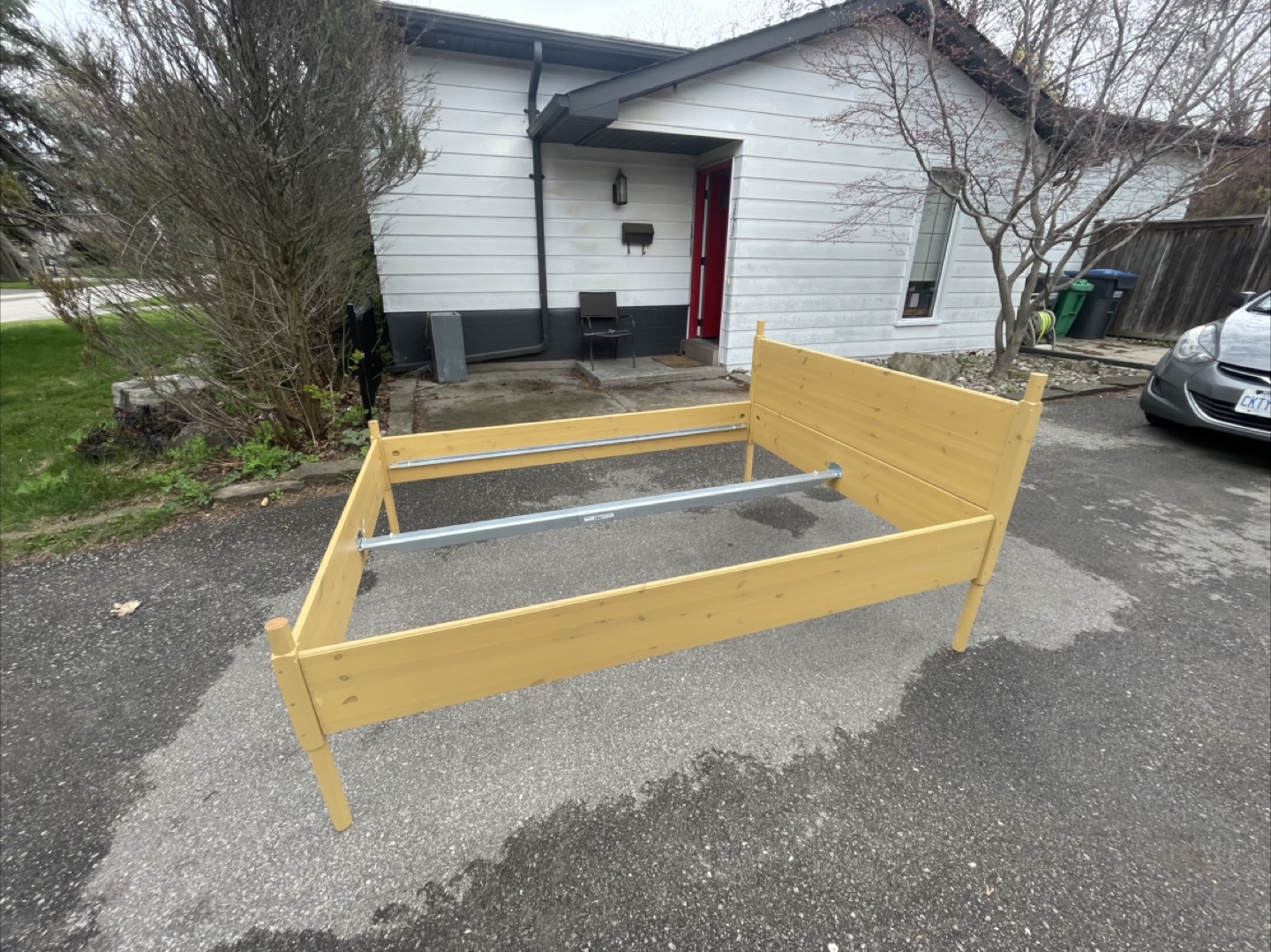 IKEA HEMNES Queen Bed Frame - photo 2