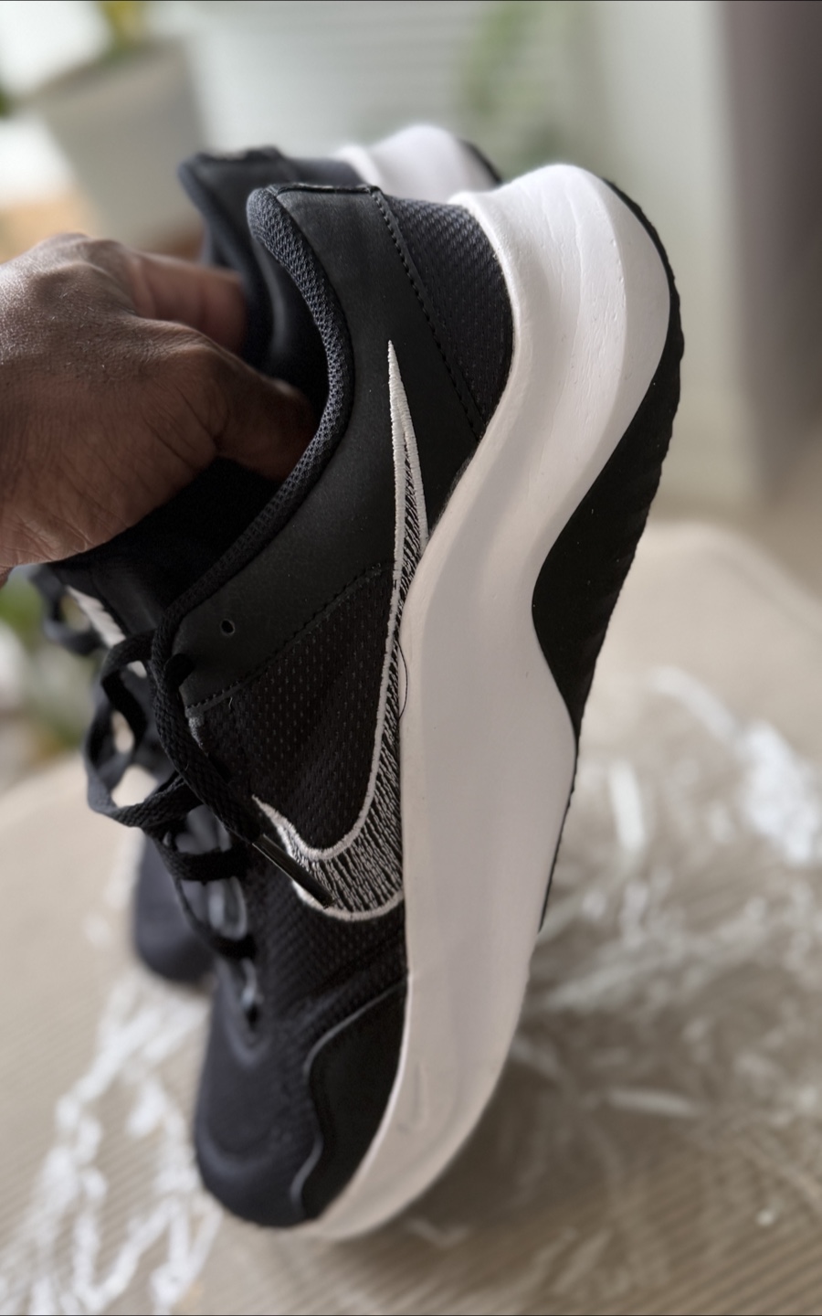 Nike Running Shoes - Black/White - Mens Size 9.5 - photo 4