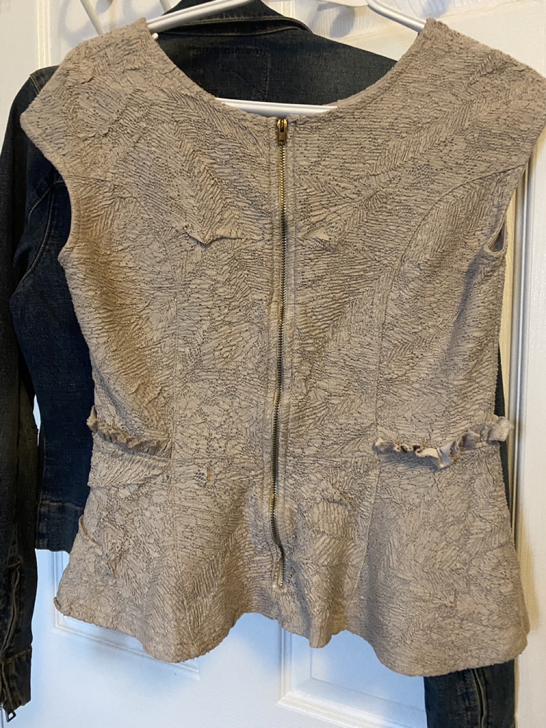 Zara W&B Collection taupe textured peplum top - photo 2