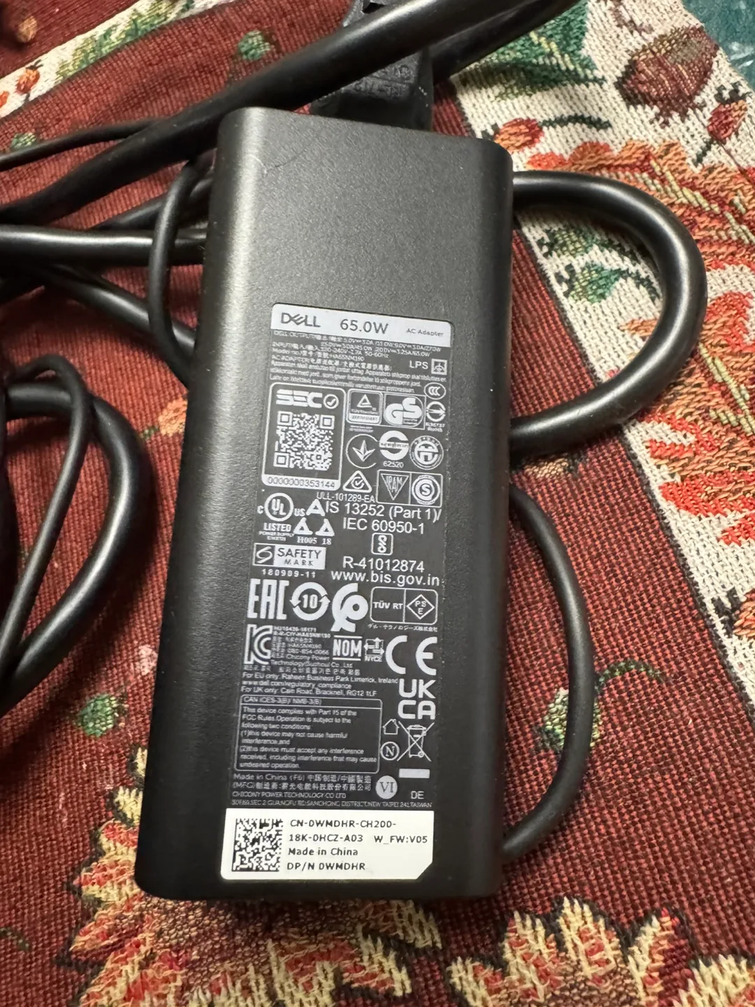 Dell 65W AC Adapter Laptop Chargers bundle $50 image indicator(3)