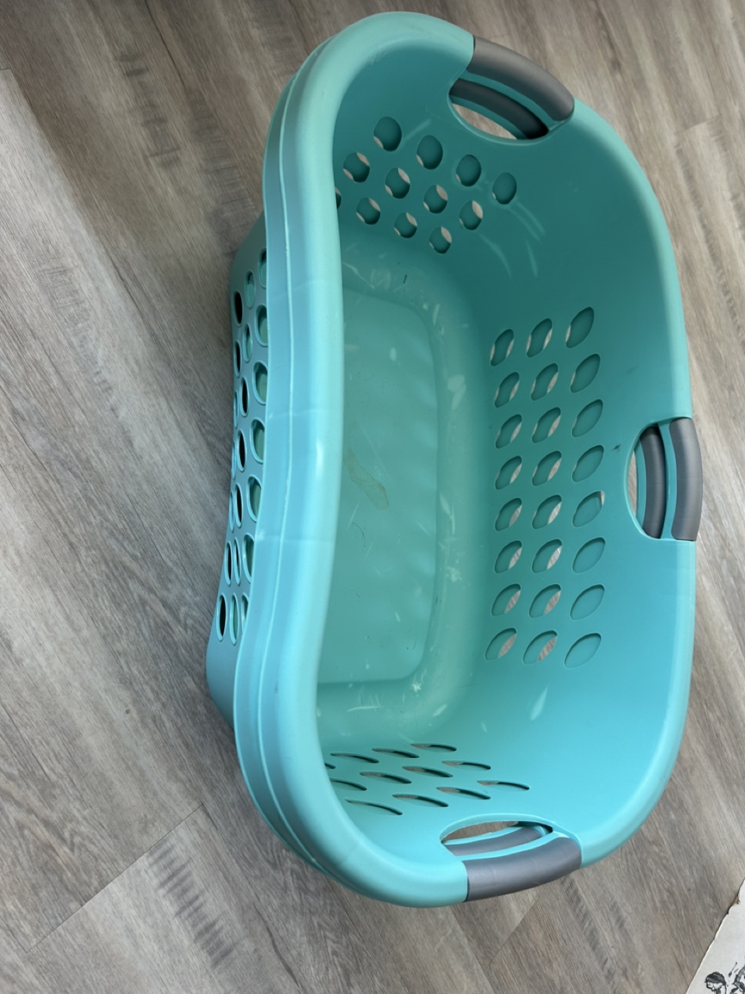 Laundry Baskets - photo 3