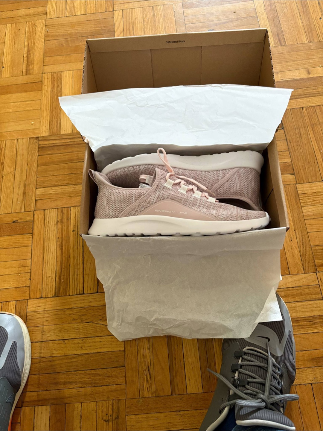 New Adidas Energy Cloud Women's Running Shoes - Size 8 - photo 3