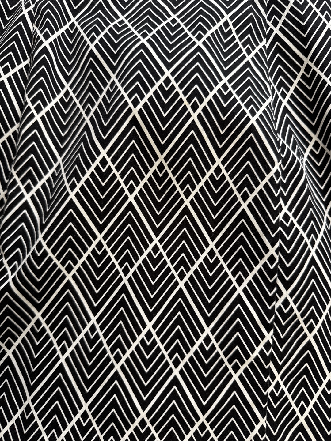 Black and White Geometric Sleeveless Dress - Size 12 - photo 2